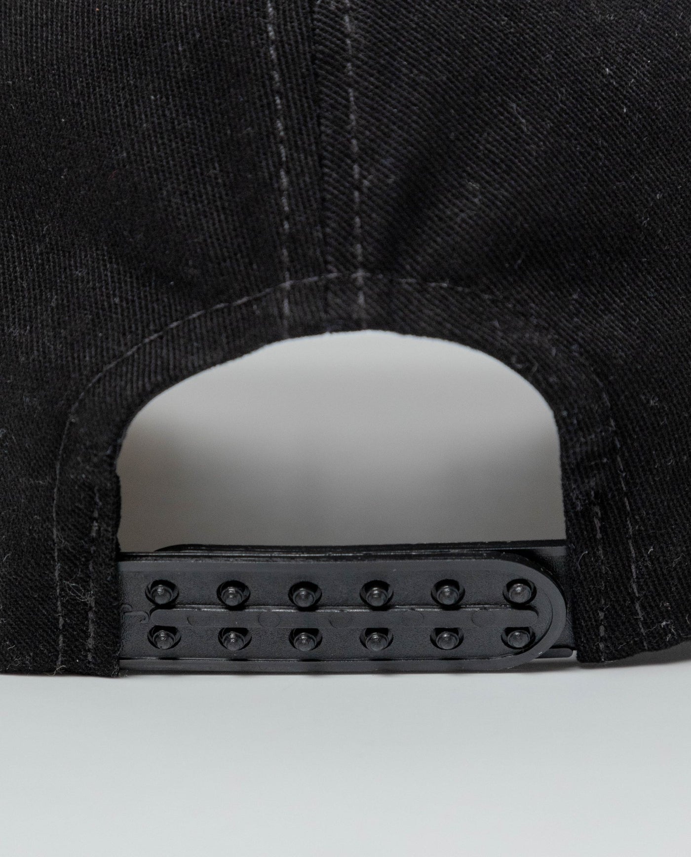 Unisex 6-Panel Cotton Baseball Cap, Chevignon - Black 032G009 - 6