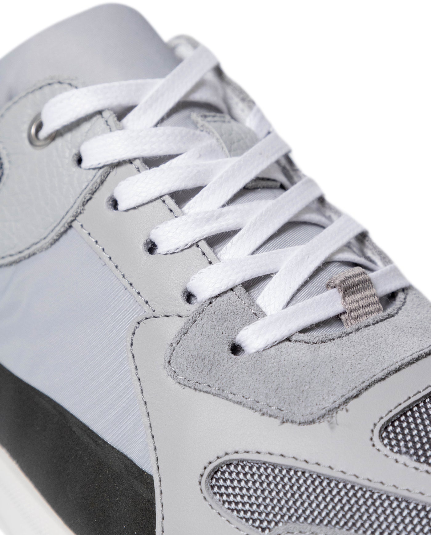 Mens Sneakers Runner Water Repellent Suede Textured Leather Athletic Textile Reflective Detail EVA - Gray 63_061H005_GRI154101_4
