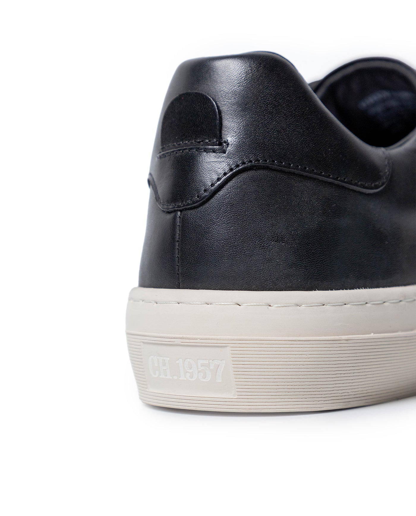 Mens Sneakers Flat Natural Finish Aniline Leather Interior Linings Rubber Sole Tone on Tone Laces - Black 63_061H016_NEG194007_8