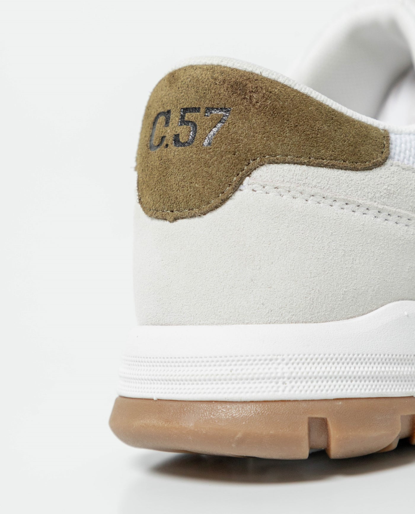 Men's Runner Style Sneakers with Bicolor Sole in Water-Repellent Suede 63_062G007_BLA110601_6