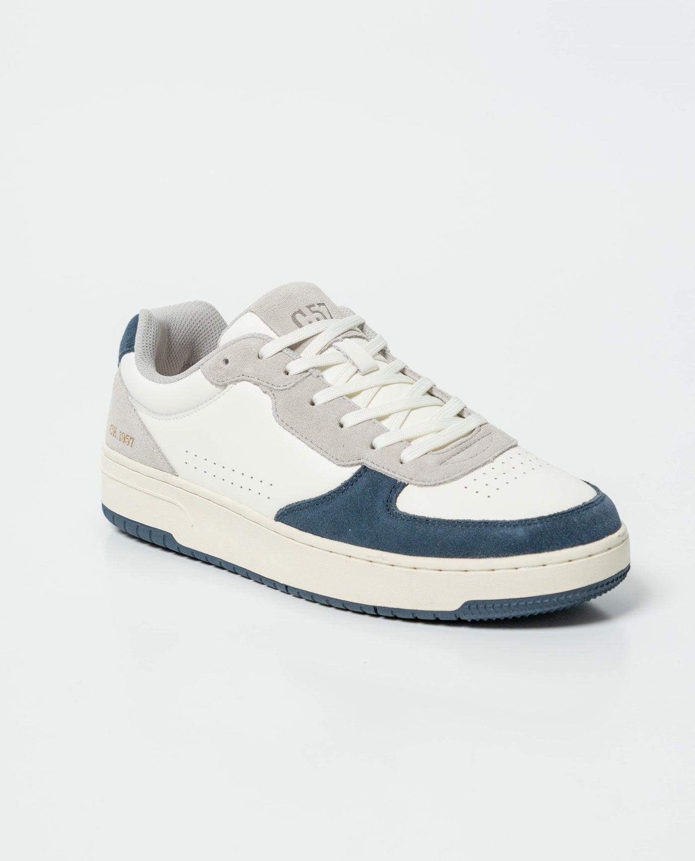 Men's Low-Top Basketball Style Sneakers with Contrast Textures 63_062G008_BLA110601_0