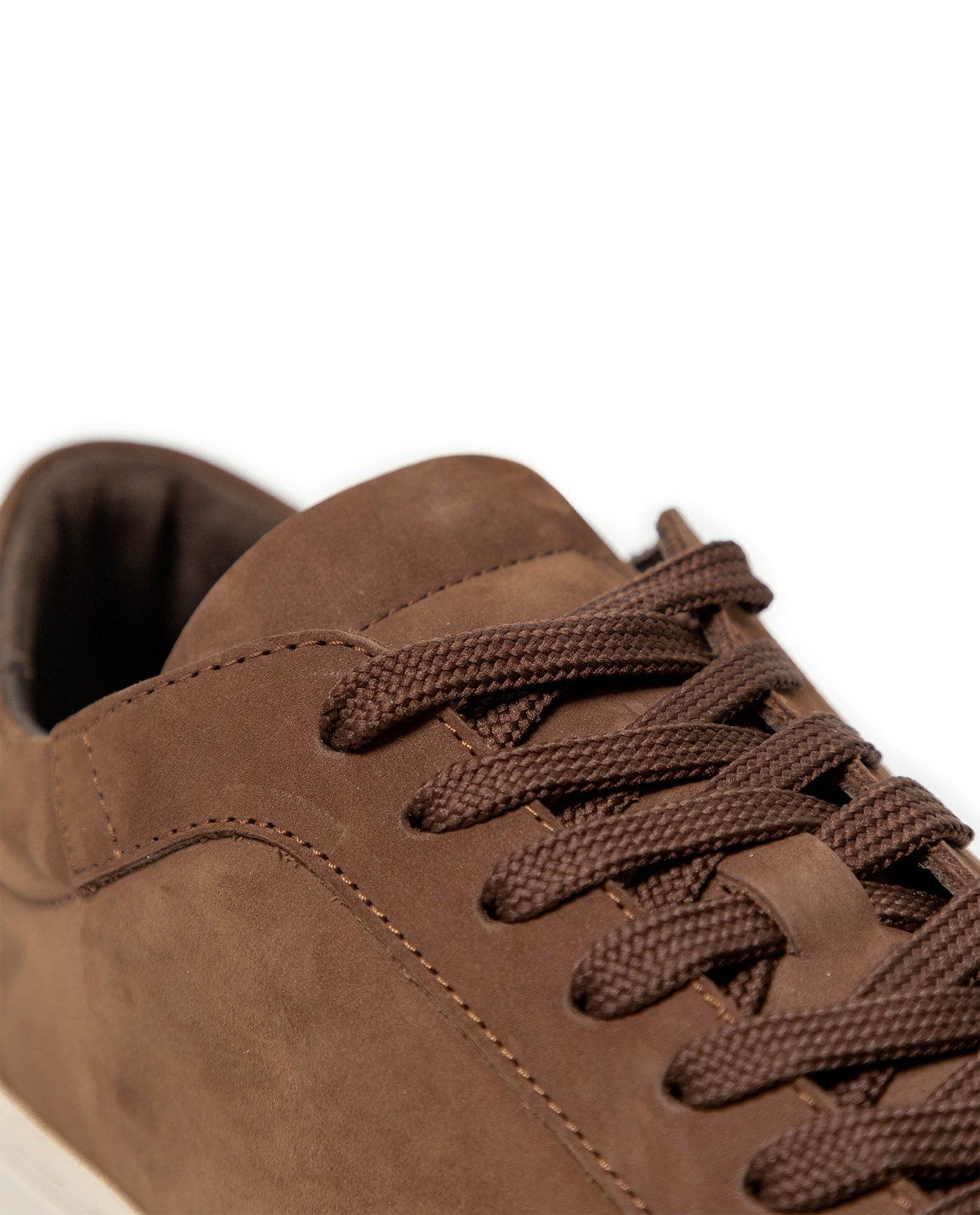 Men's Gold Accent Nubuck Sneakers 63_069G017_CAF190912_8