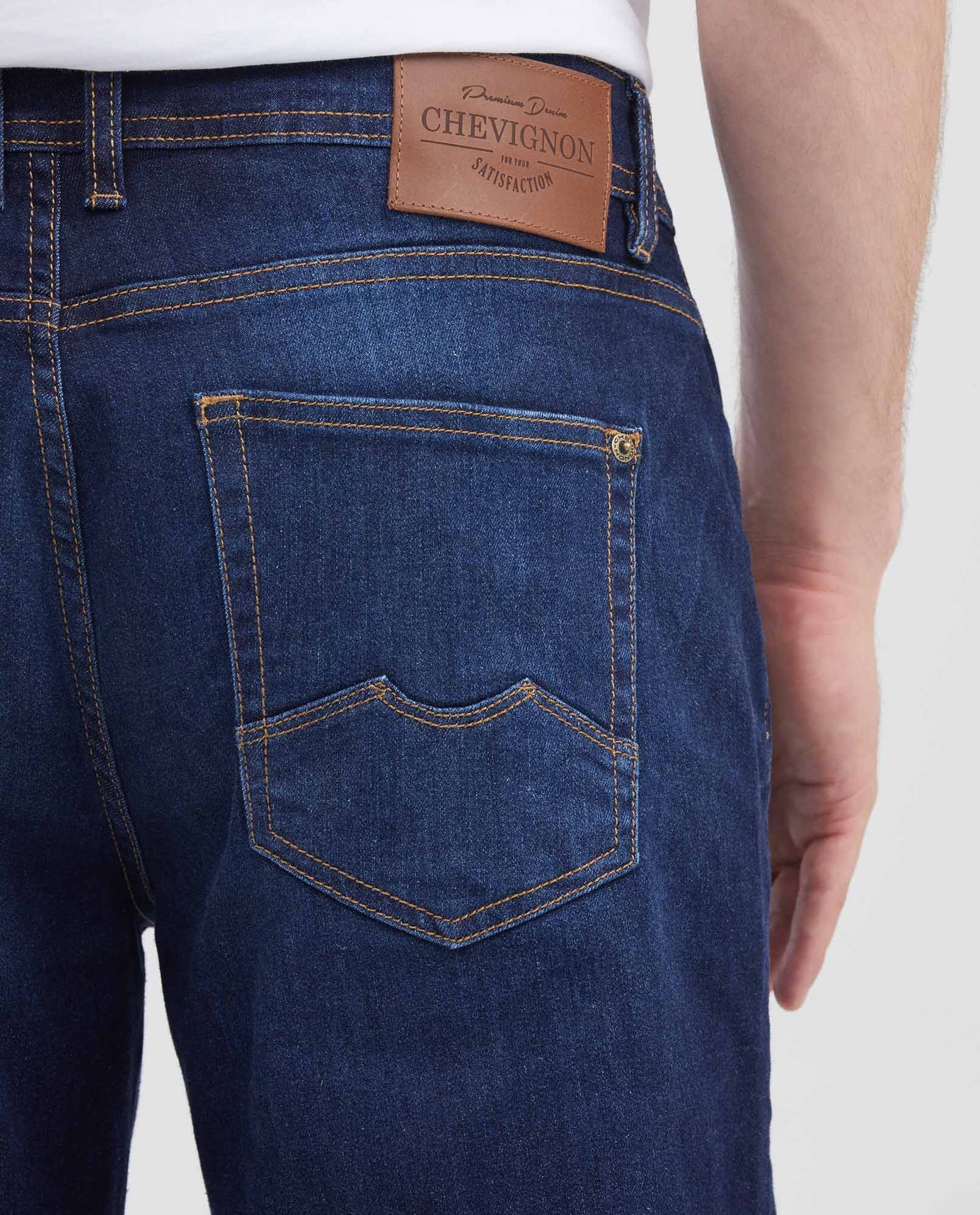 Men's Revenge Jeans Relaxed Bootcut High-Rise Dark Wash in Cotton-Recycled Polyester Blend 330F001 - 5