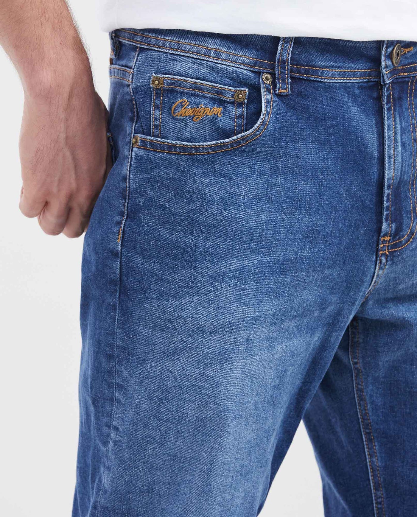 Men's Morrison Jeans Straight Bootcut Medium Wash in Cotton-Recycled Polyester Blend 63_330F002_AZU184140_4