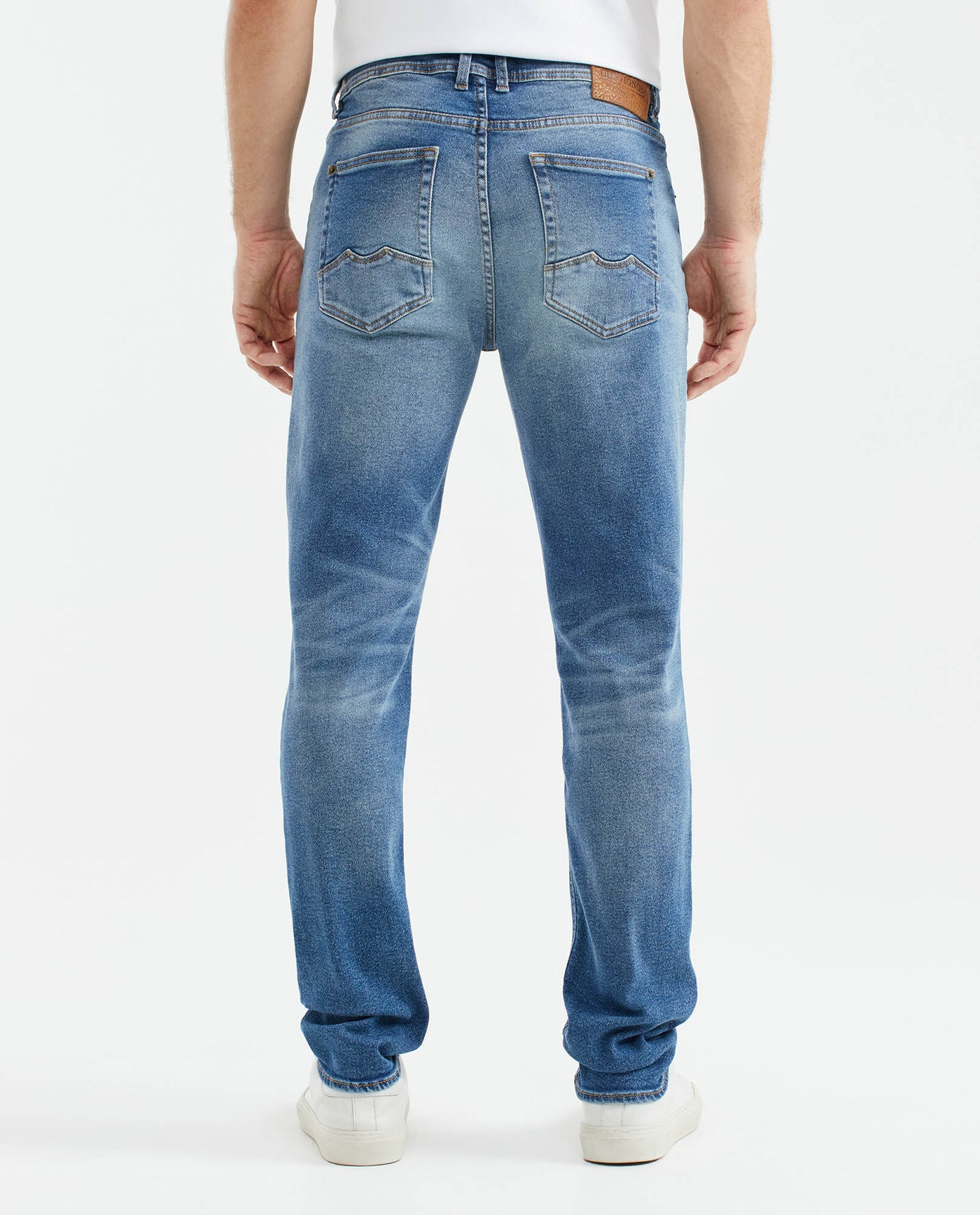Men's Morrison Jeans Straight Bootcut Medium Wash Heel PIW Recycled Blend - 5