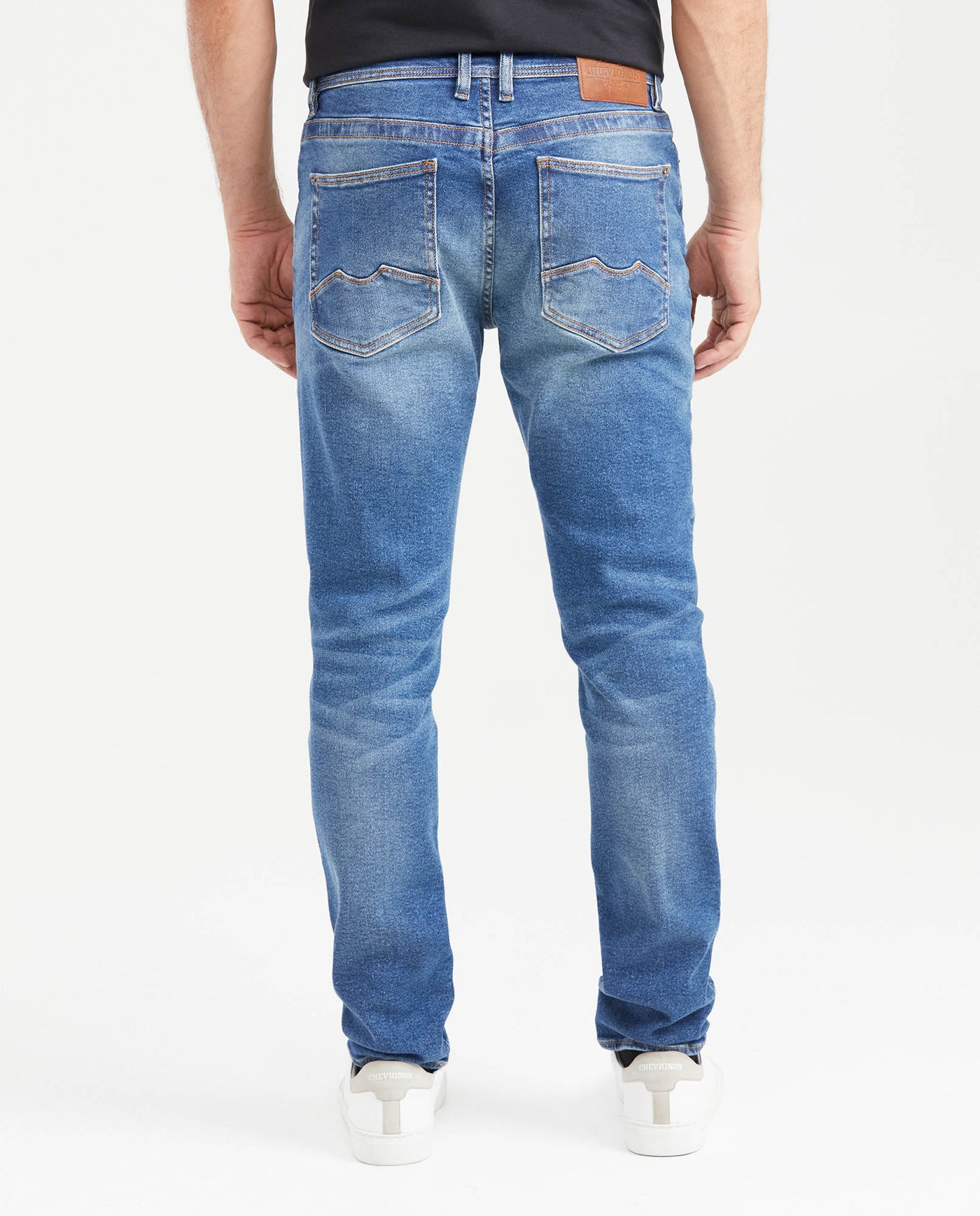 Slim Fit Mid-Rise Slim Leg Medium Blue Jeans for Men - Blue 331G014 - 3
