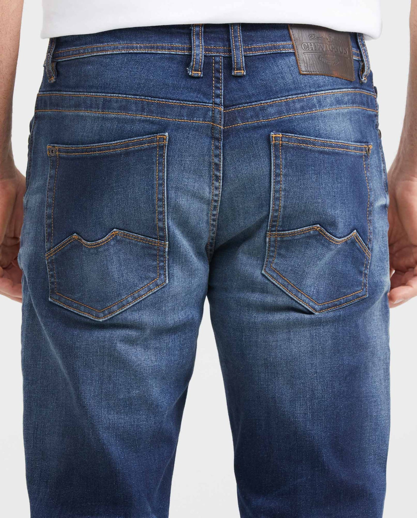Men's Famous Jeans Slim Fit Ultra Dark Wash in Recycled Polyester-Cotton Blend 331G018 - 5