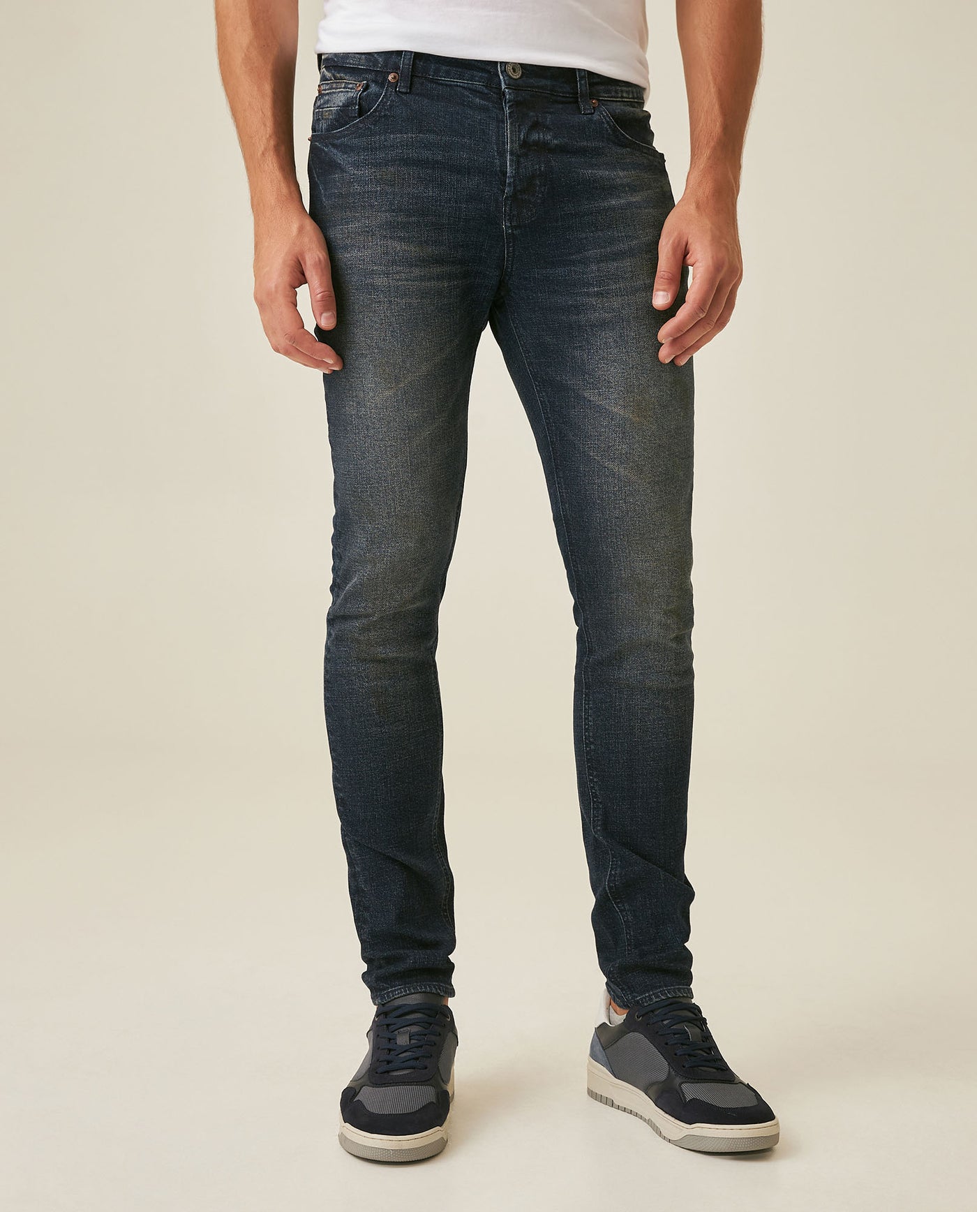 Mens Jeans Skinny Fit Low Rise Ultra Dark Wash Cotton Elastane Distressed Artisan Repairs Dramatic Contrast - Blue 63_331H028_AZU194052_0