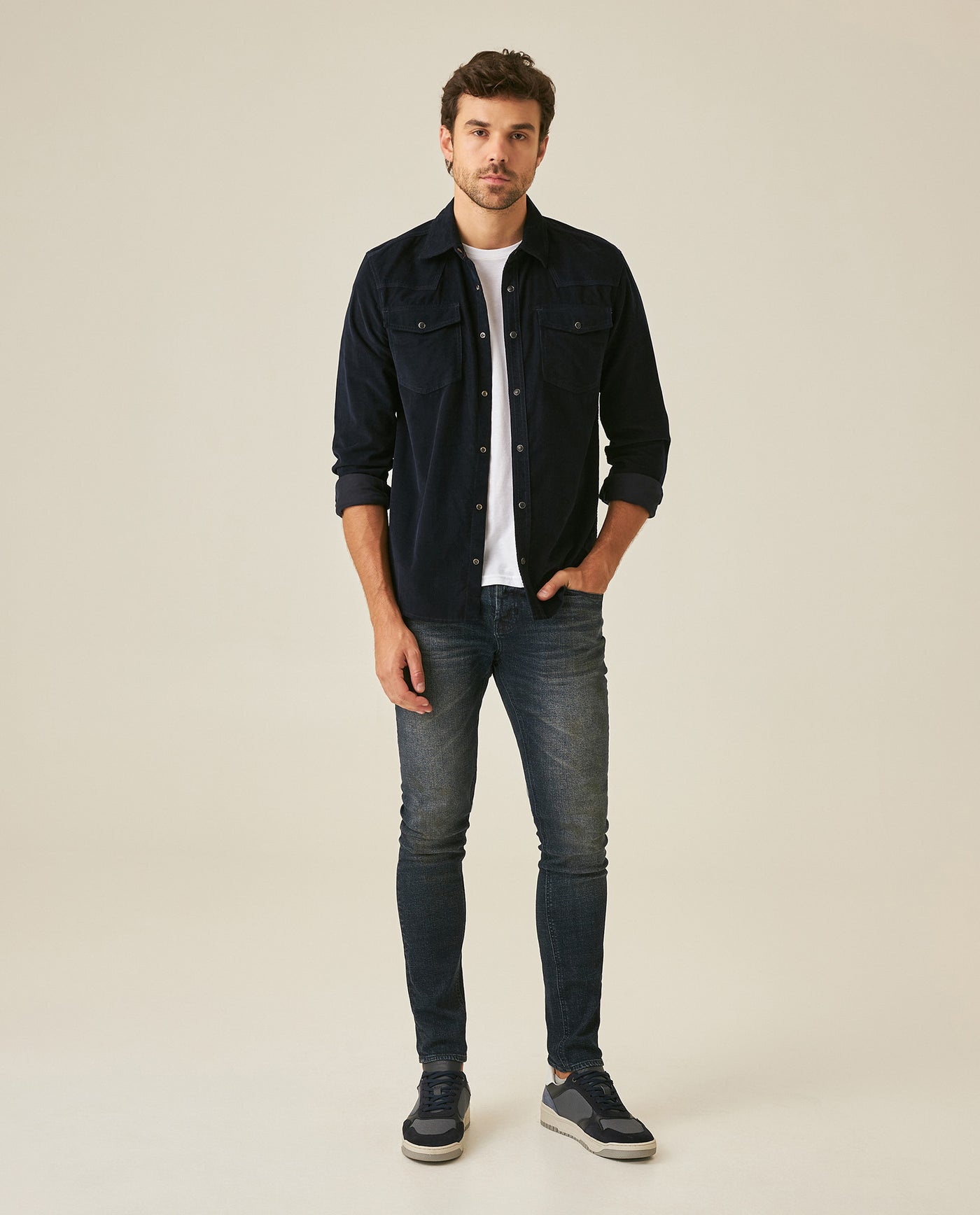 Mens Jeans Skinny Fit Low Rise Ultra Dark Wash Cotton Elastane Distressed Artisan Repairs Dramatic Contrast - Blue 63_331H028_AZU194052_4