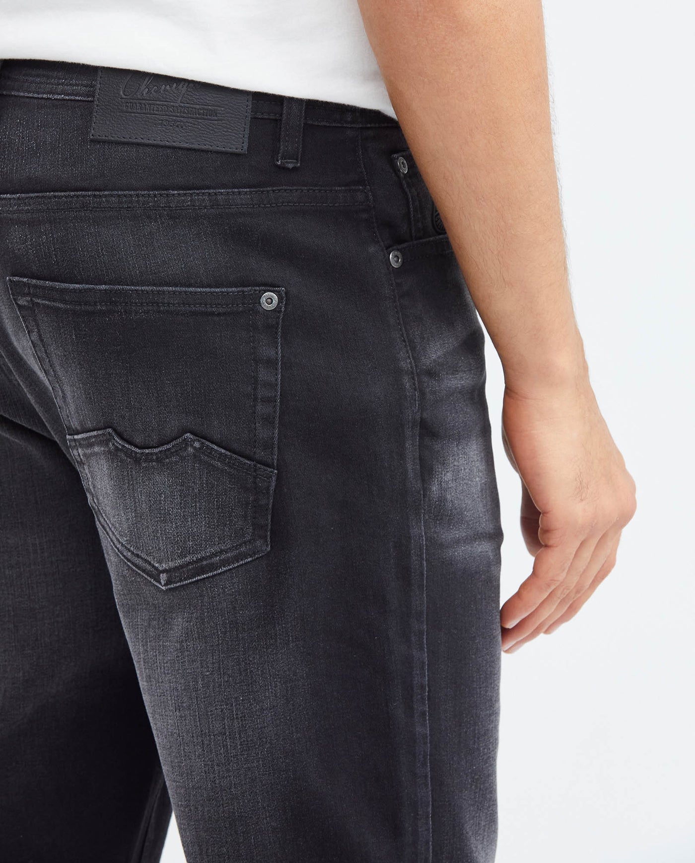 Men's Revenge Jeans Relaxed Fit High-Rise Black Wash Vintage 332F000 - 7
