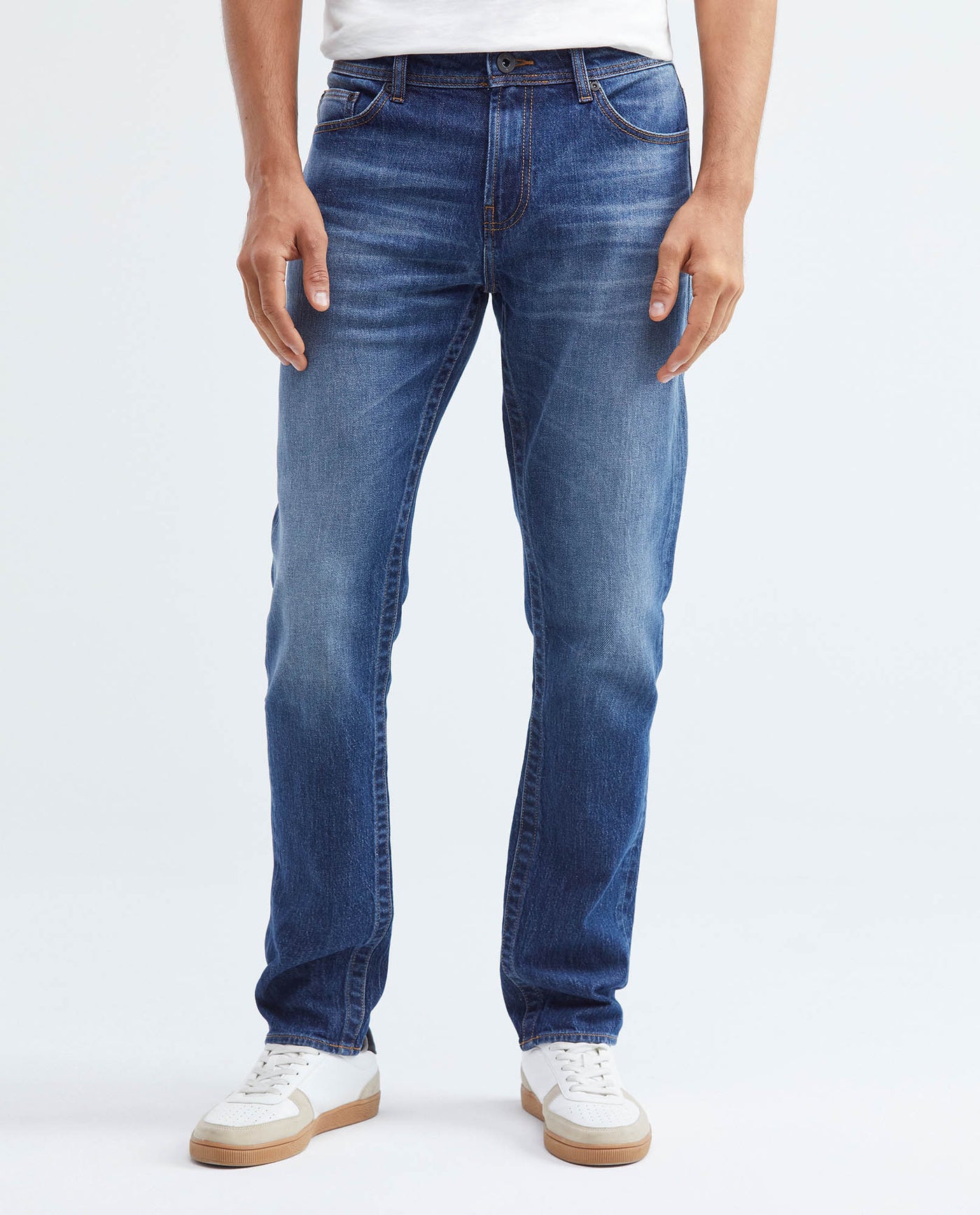 Men's Famous Jeans Slim Fit Medium Wash Subtle Vintage 332F022 - 1