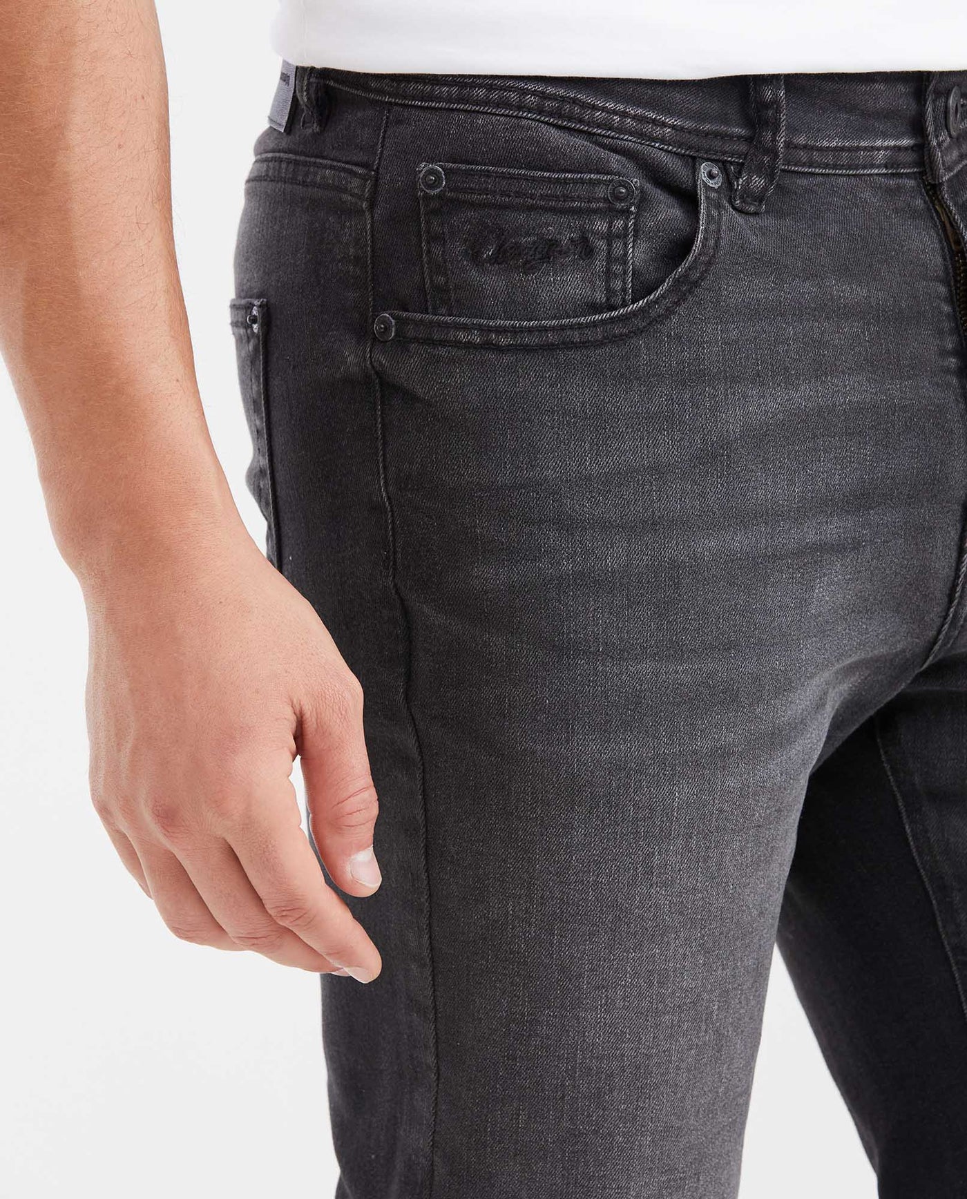 Jean Straight Fit Mid-Rise Slim Leg Matte Black for Men - Gray 332G007 - 3