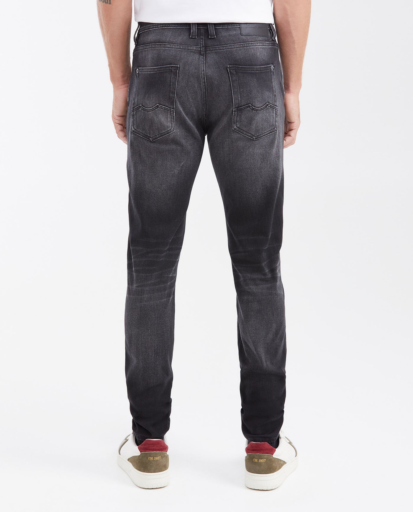 Jean Super Slim Fit Low Rise Super Slim Leg Black for Men - Gray 332G023 - 4