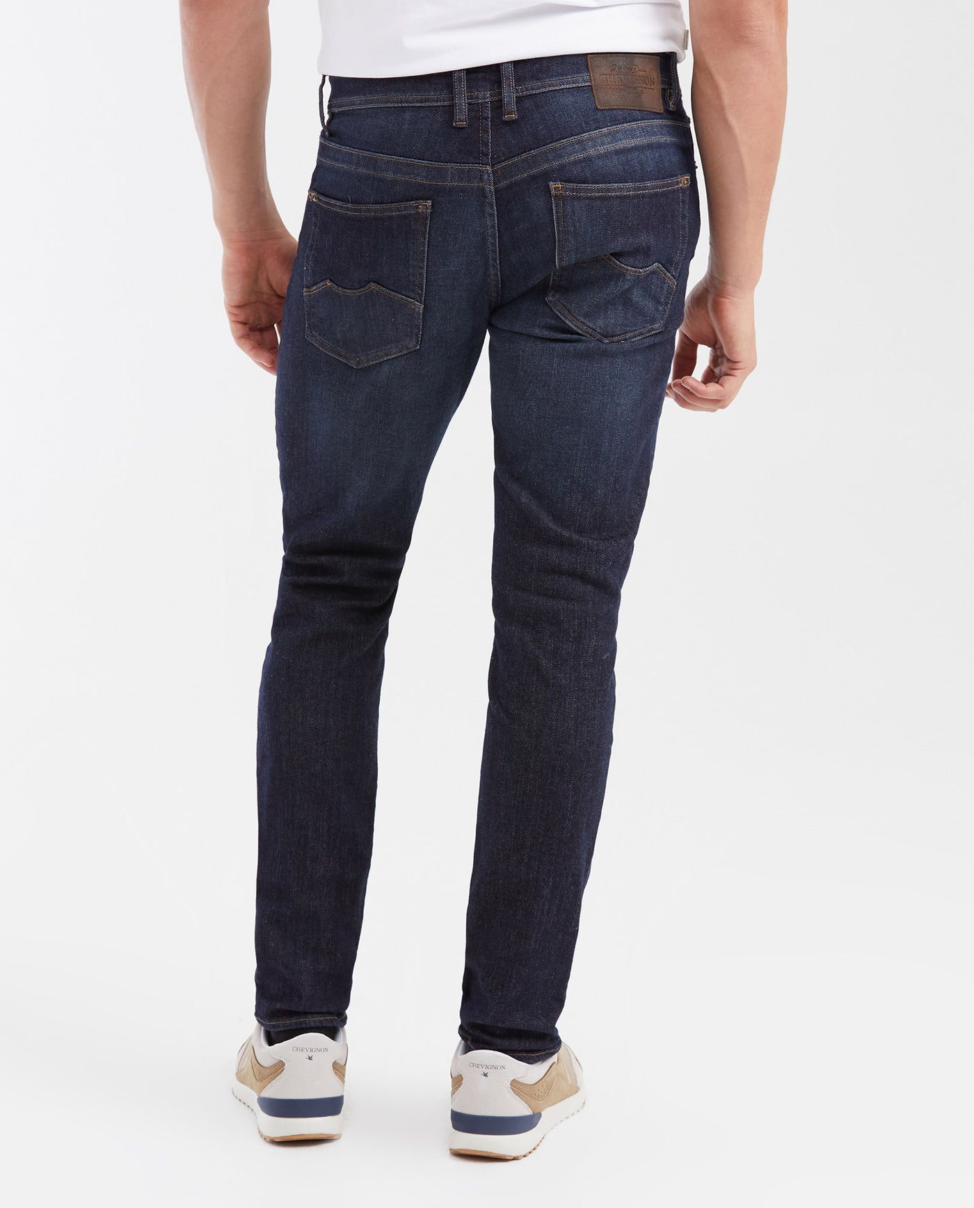 Slim Fit Mid-Rise Ultra Dark Blue Slim Leg Jeans for Men - Blue 332G033 - 4