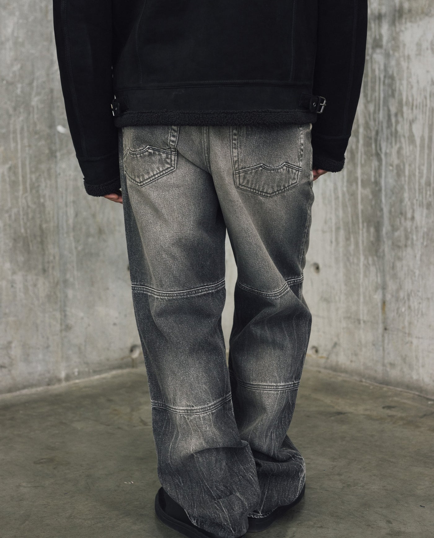 Mens Relaxed Fit Gray Jeans - Special Collection - Gray 63_332H201_GRI194305_4
