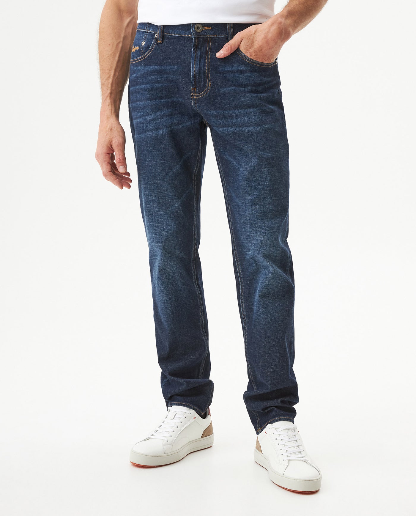 Men's Morrison Straight Medium Wash Jeans in Recycled Cotton Blend Seaport 63_339G011_AZU184140_3