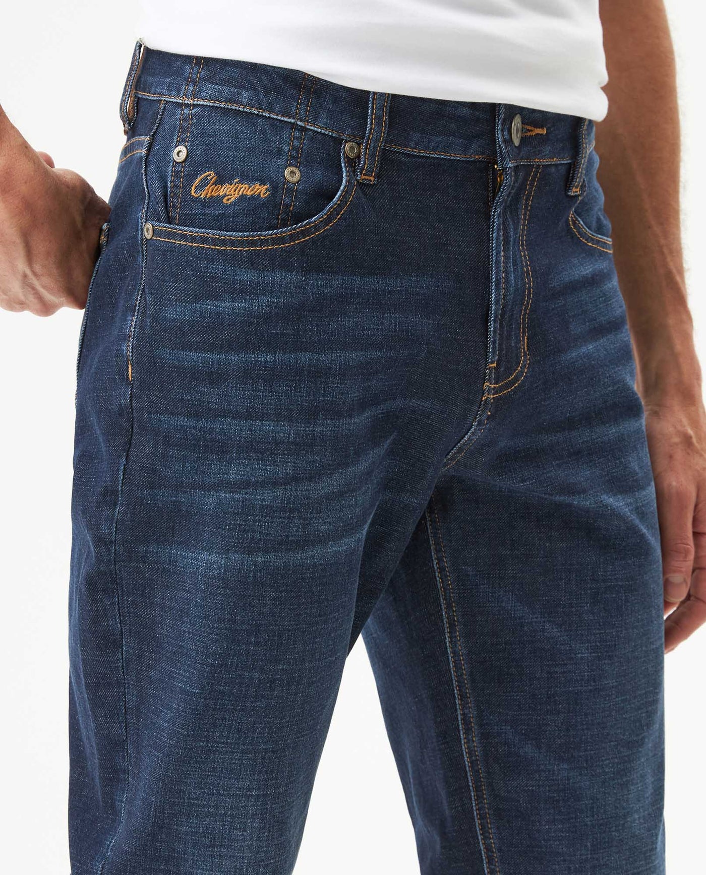 Men's Morrison Straight Medium Wash Jeans in Recycled Cotton Blend Seaport 63_339G011_AZU184140_5