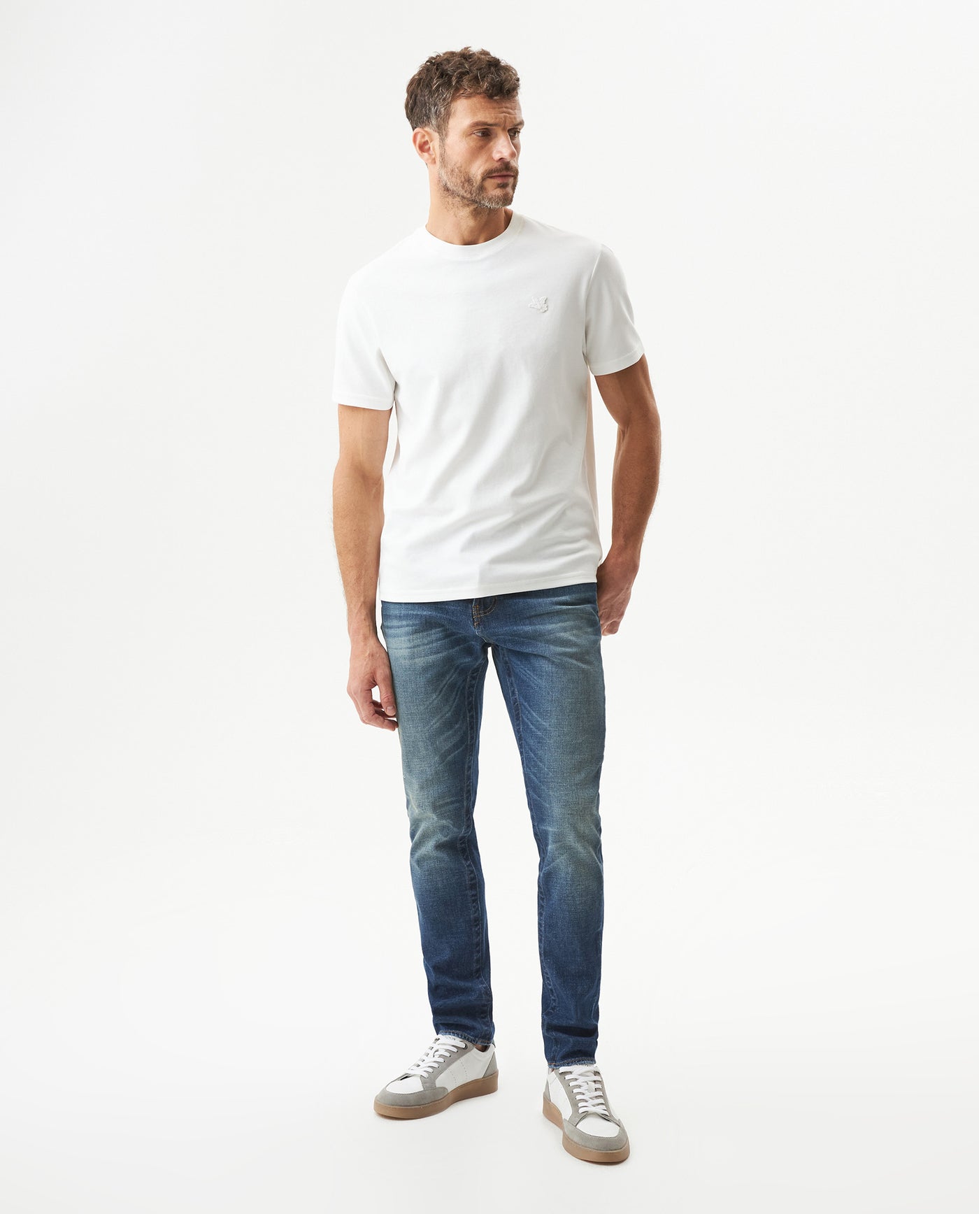 Men's Famous Medium Wash Super Slim Jeans in Cotton Blend Moonlight 63_339G024_AZU184140_0