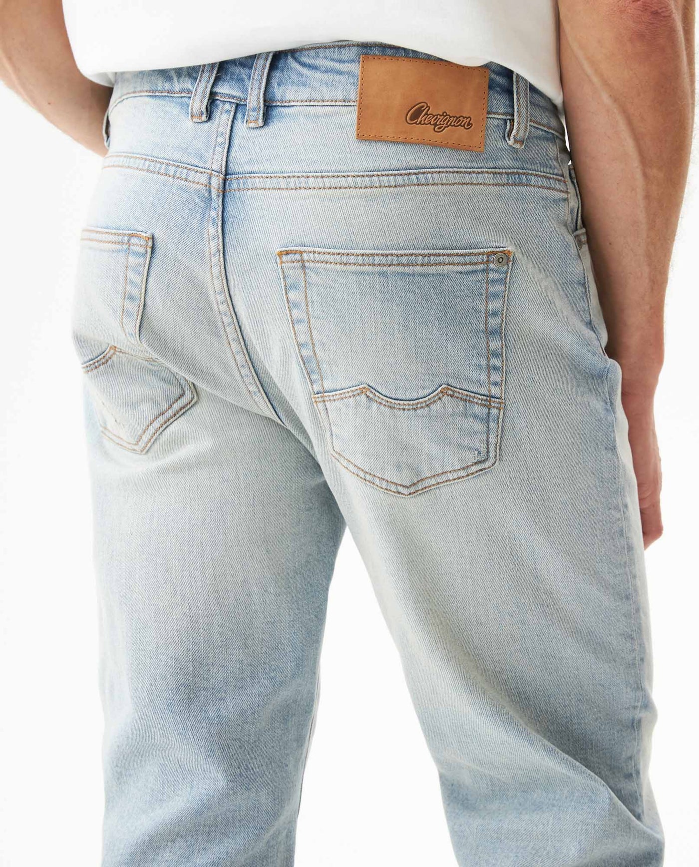 Men's Famous Skinny Fit Light Wash Jeans in Cotton Stretch Blend, Windward - 6