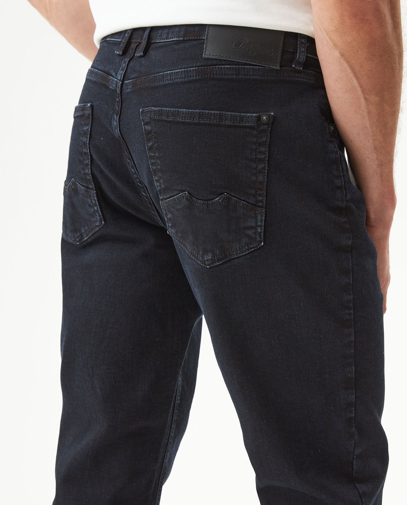 Men's Morrison Straight Dark Wash Jeans in Recycled Cotton Blend Festive 63_339G053_AZU194052_7