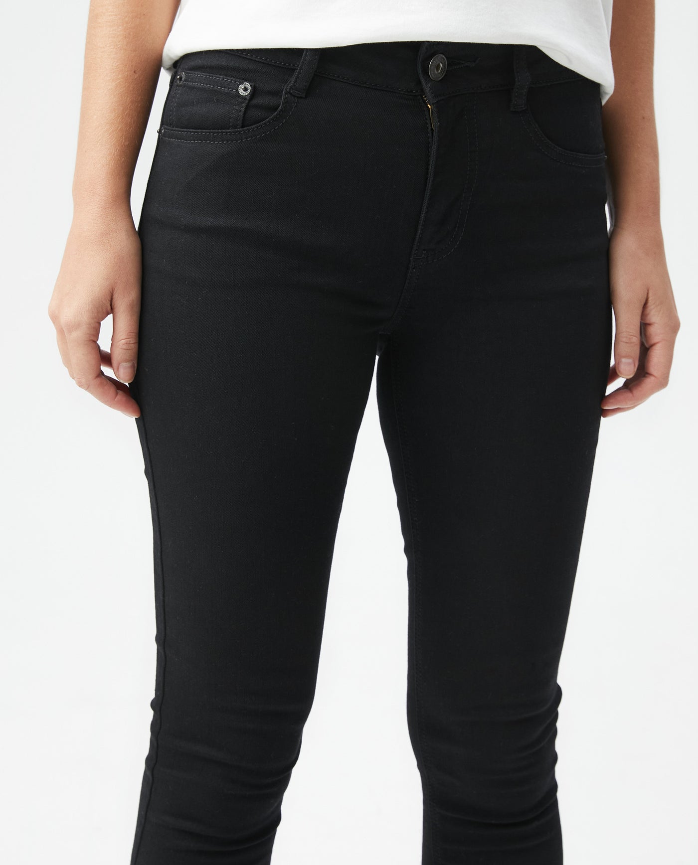 Women's Cosmo Jeans High-Rise Skinny Matte Black in Cotton-Polyester Blend 430E004 - 3