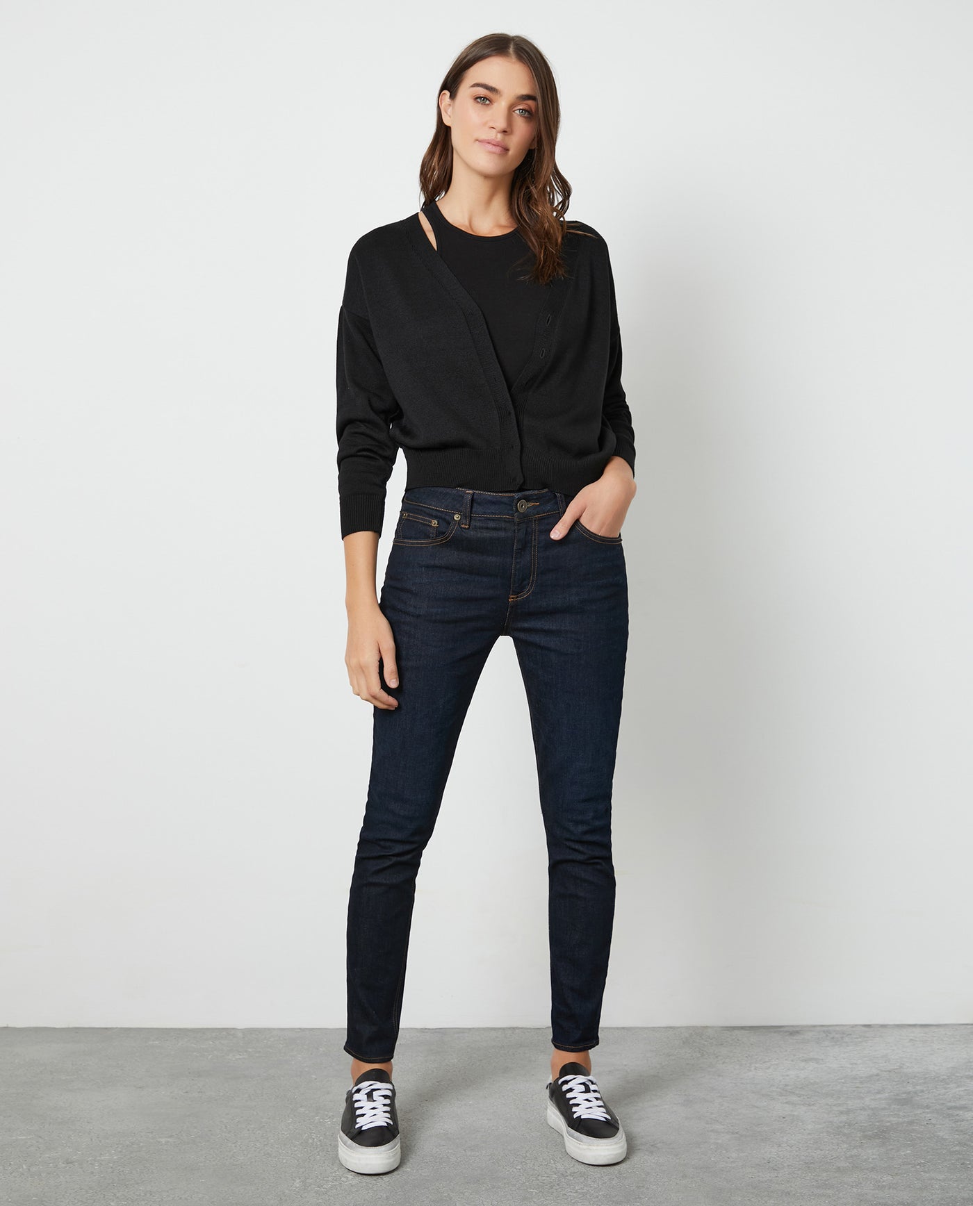 Women's Denim-High-rise Jeans Dark Wash 63_430E005_AZU193924_0