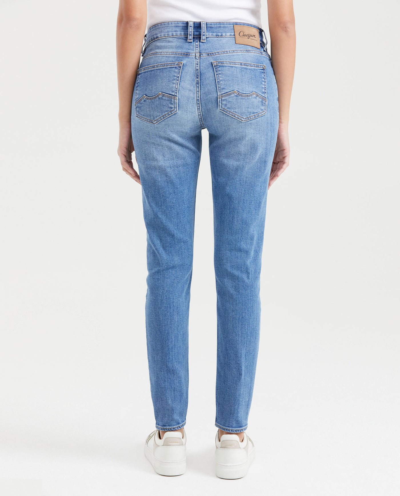 Women's Jeans, Low Rise Skinny Bootcut - Mid Blue 431G004 - 3