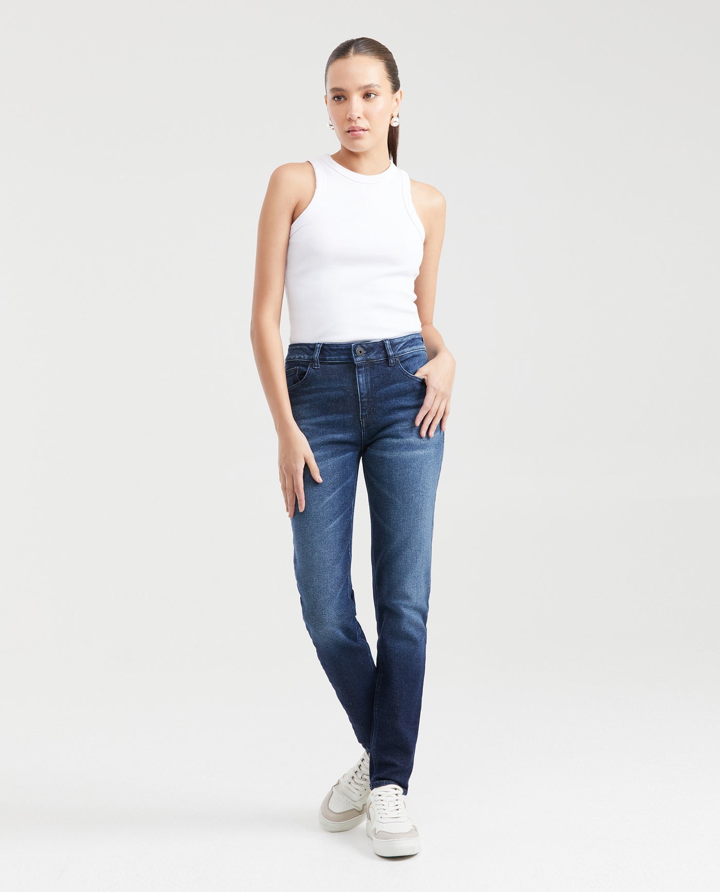 Women's Cosmo Jeans High-Rise Fitted Leg Ultra Dark Recycled Cotton Blend - 6