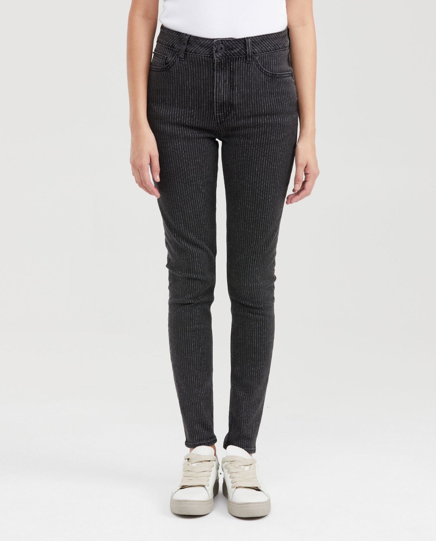 Women's Cosmo Jeans Super High-Rise Fitted Leg Black Wash Green Contrast Metal Fiber 431G026 - 1