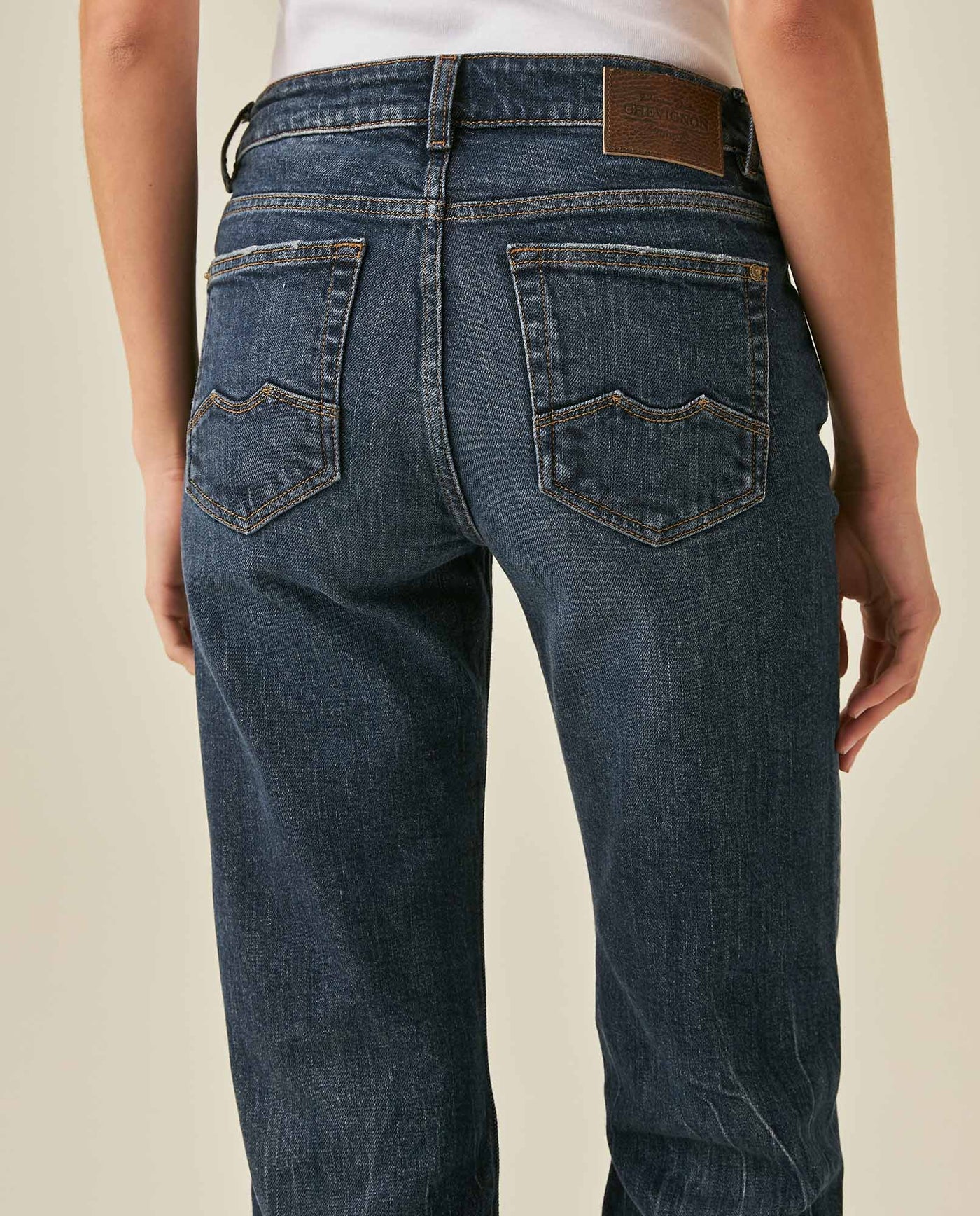 Womens Jeans Straight Relaxed Fit High Rise Cotton–Elastane Comfort Dark Wash Embroidered Logo - Blue 63_431H009_AZU194052_7