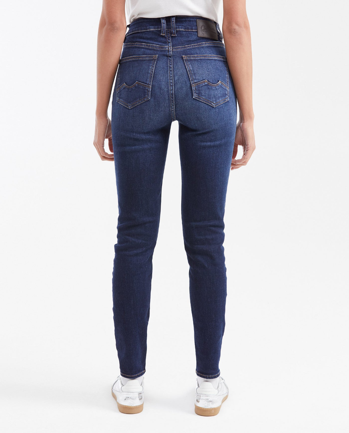 Women's High Cosmo Super High Rise Skinny Jeans in Ultra Dark with Leather Pocket Detail - 5