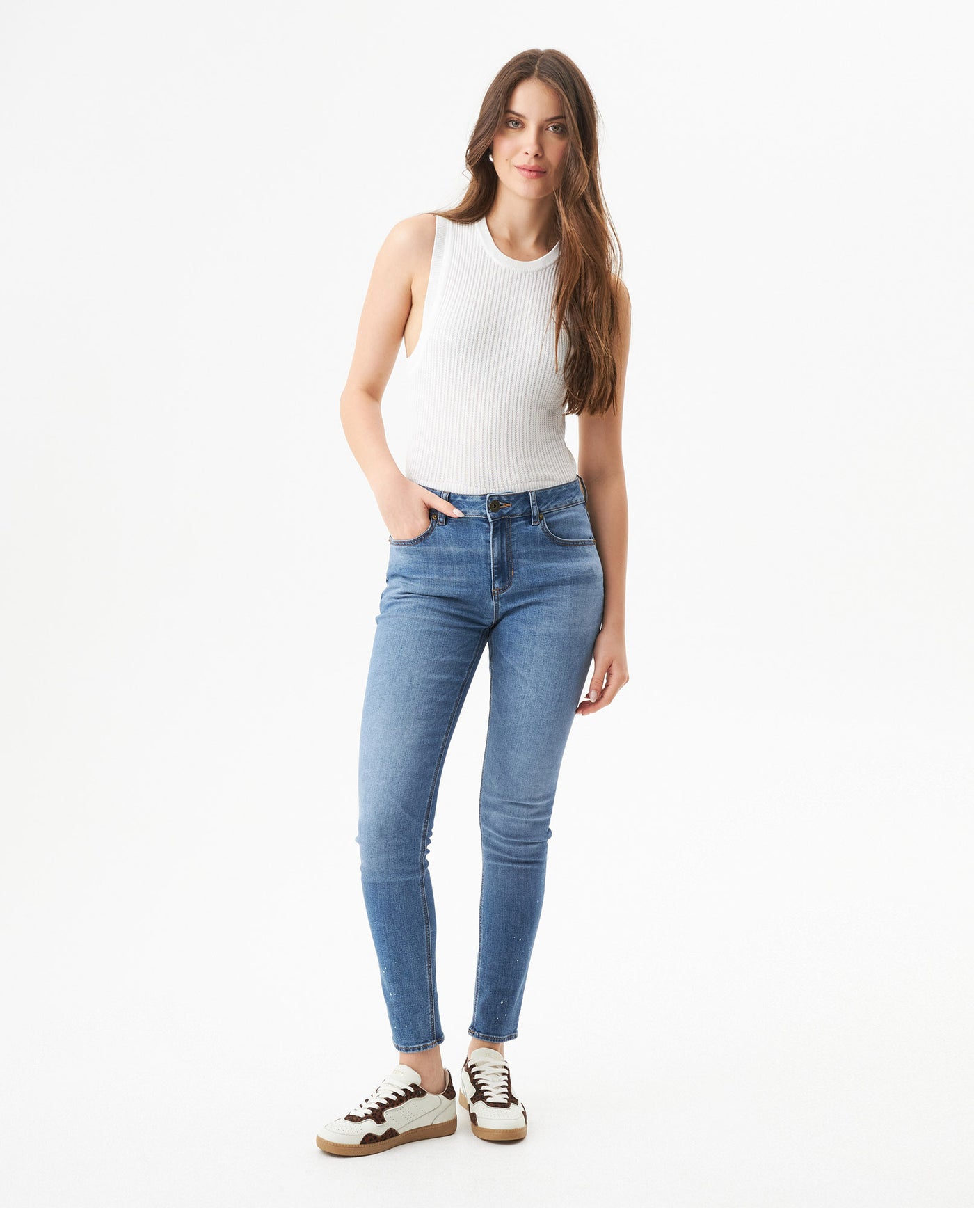 Women's Cosmo High Rise Medium Wash Jeans in Cotton-Polyester Blend, Boatyard - 3