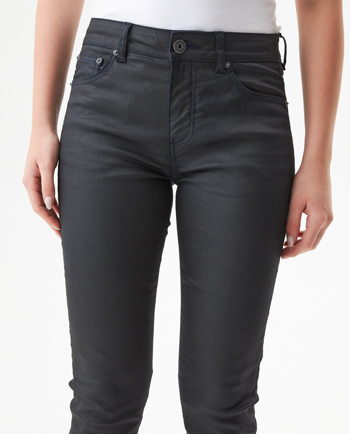 Women's Cosmo High Rise Ultra Dark Wash Jeans in Cotton-Polyester Blend Mariner 63_439G009_AZU193924_5