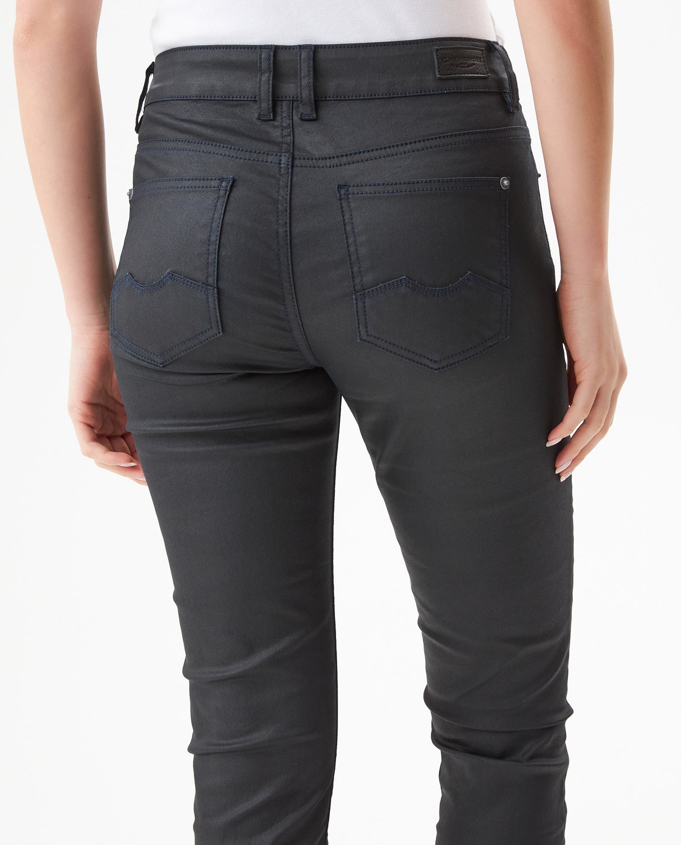 Women's Cosmo High Rise Ultra Dark Wash Jeans in Cotton-Polyester Blend Mariner 63_439G009_AZU193924_7