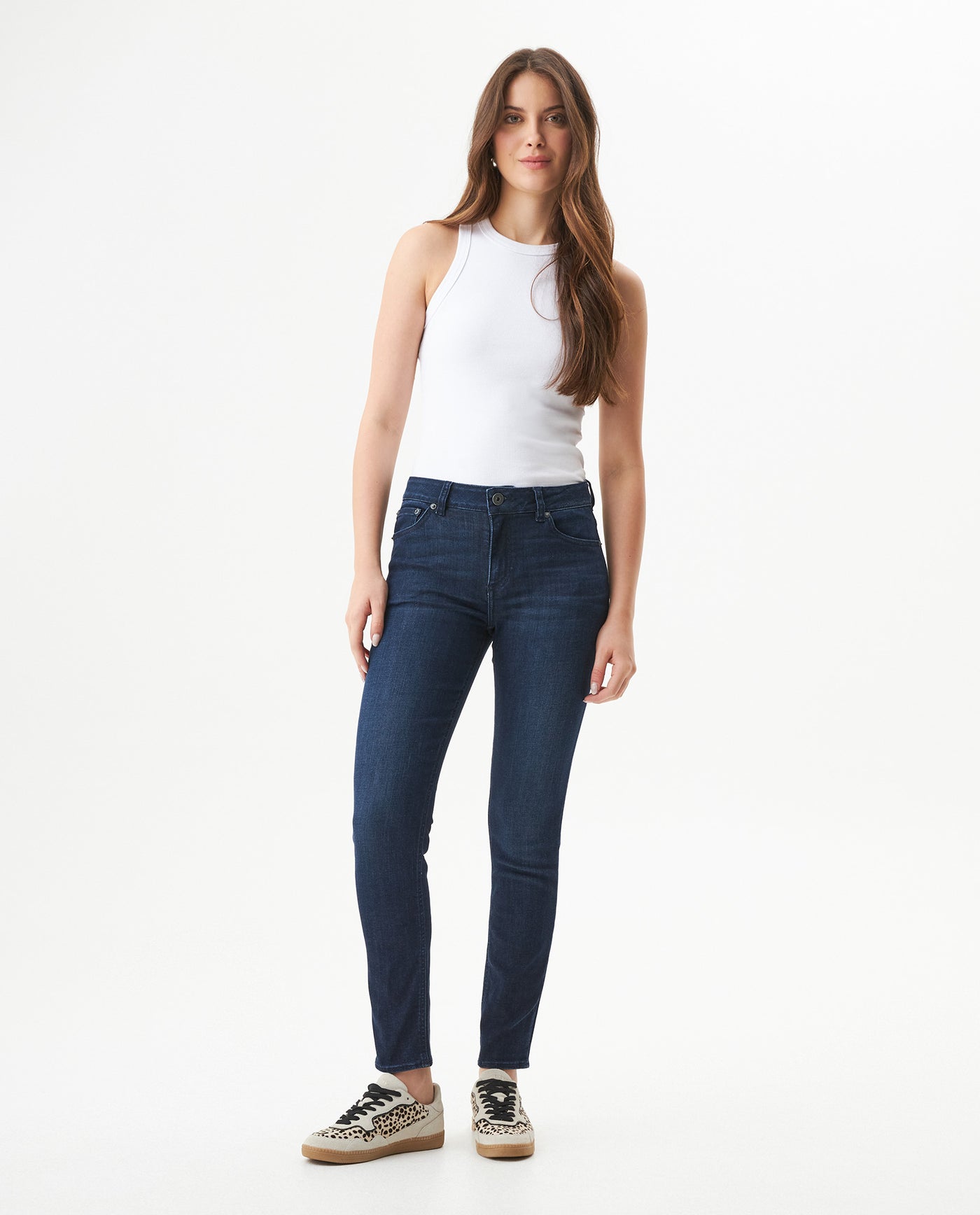 Women's Cosmo High Rise Dark Wash Jeans in Tencel-Coolmax Blend Berth 63_439G018_AZU194052_0