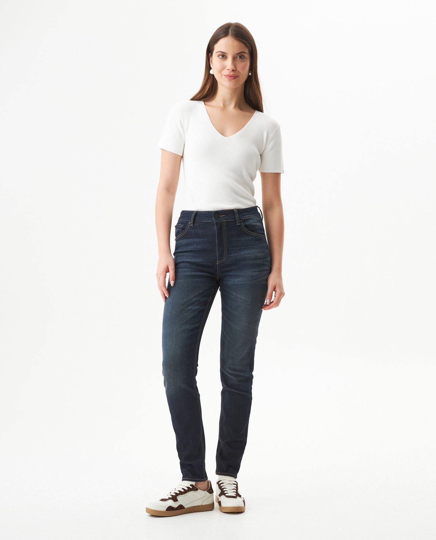 Women's Cosmo High Rise Ultra Dark Wash Jeans in Cotton-Recycled Polyester Blend, Voyage 439G023 - 3