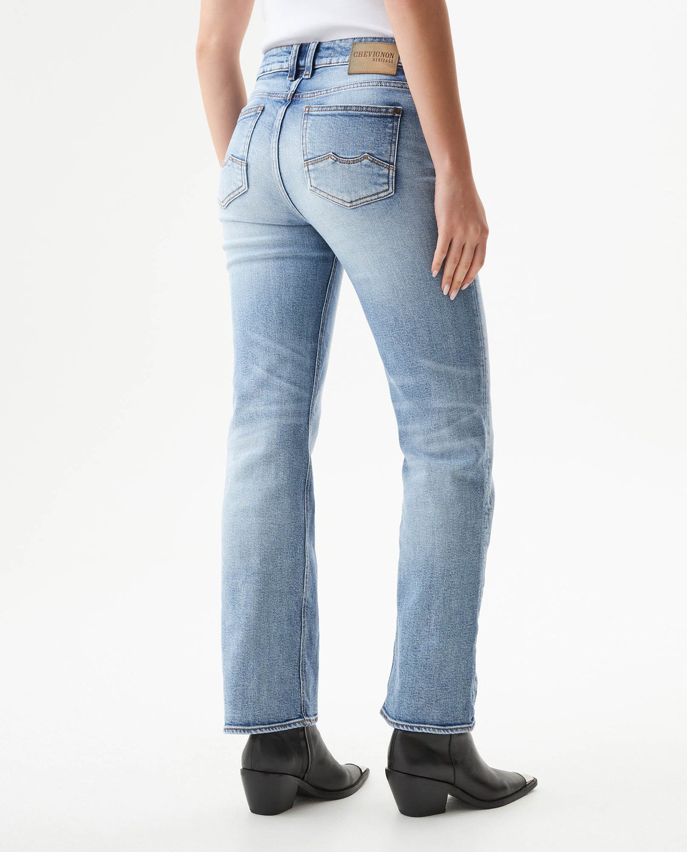 Women's Cosmo High Rise Medium Wash Jeans in Cotton-Polyester Stretch Blend, Moonlight 439G451 - 5