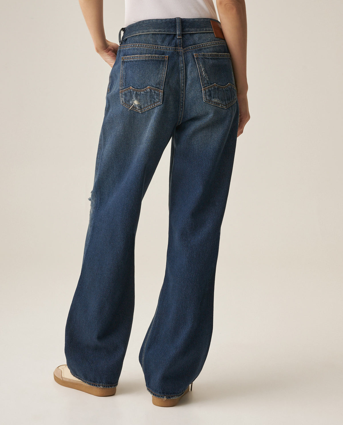 Women´s Heritage Straight Fit Jeans - Blue 63_439H452_AZU184140_4