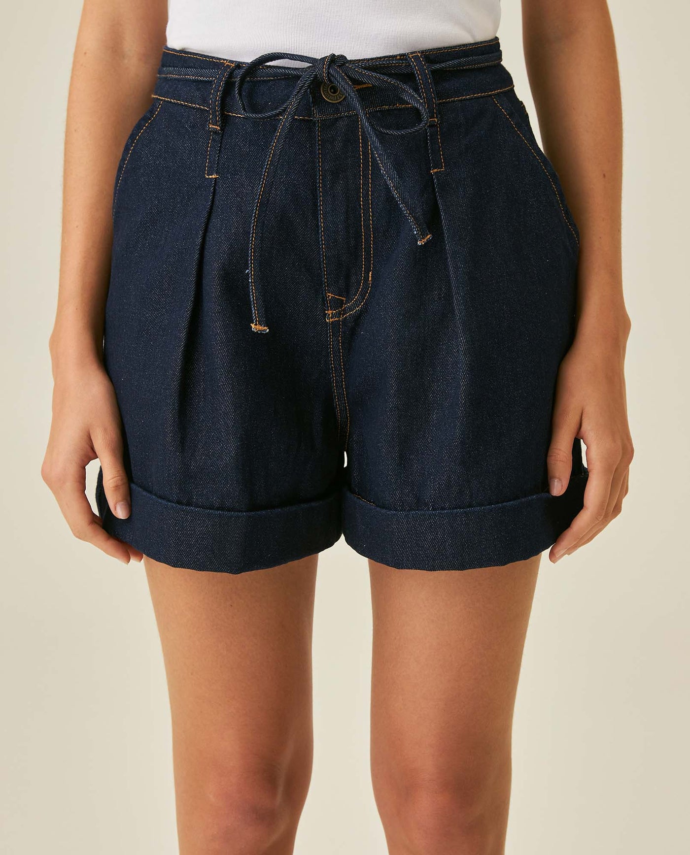 Womens Shorts A-Line Silhouette High Rise Cotton–Lyocell Non-Stretch Ultra Dark Wash Pleated Drape - Blue 63_451H000_AZU193924_0