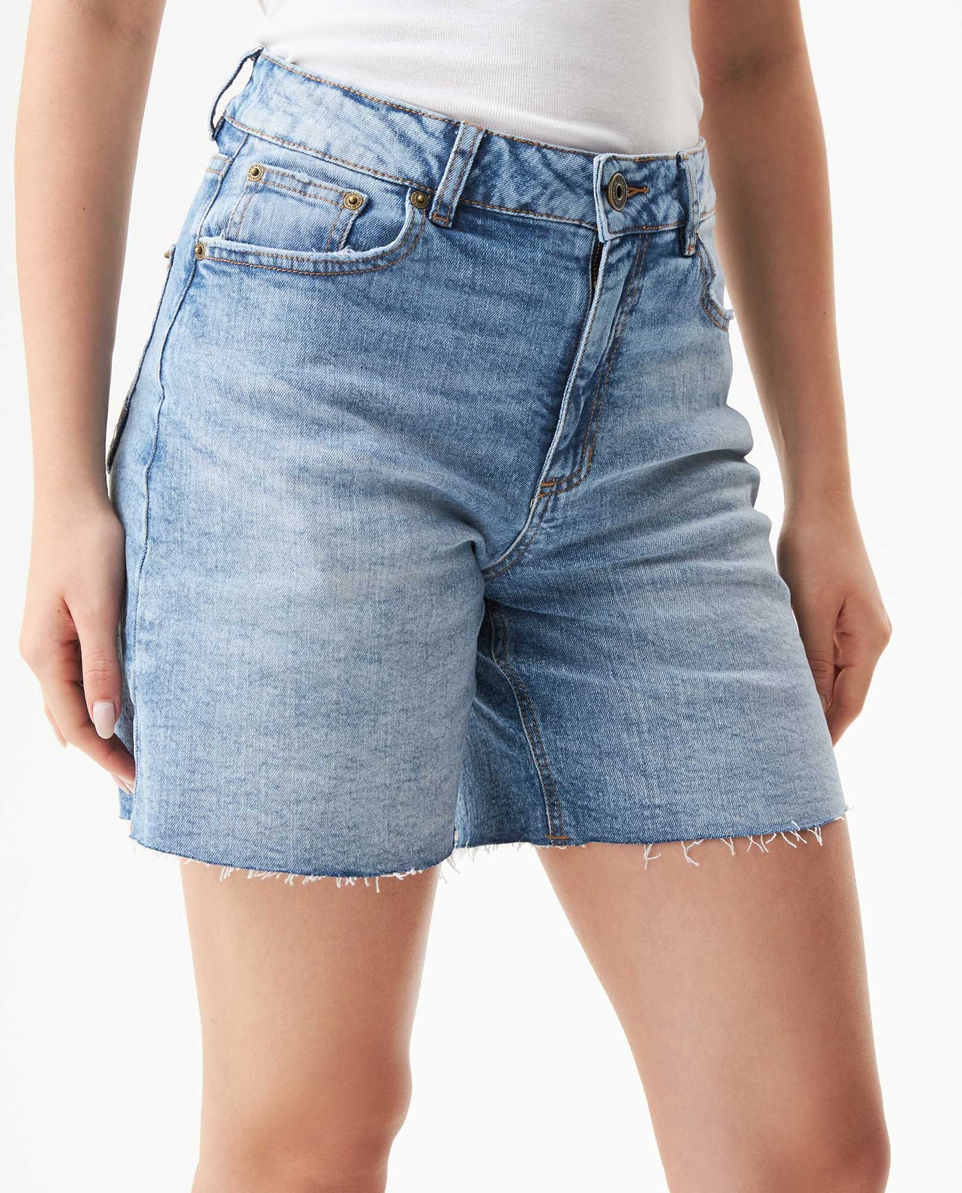 Women's High Rise Denim Shorts - Blue 63_459G001_AZU184140_3
