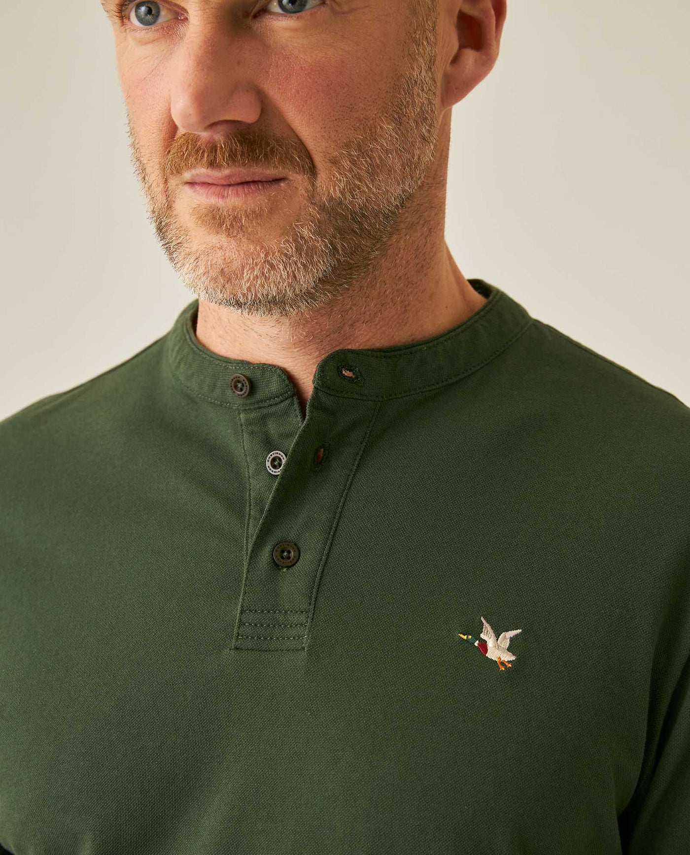 Mens Polo Slim Fit Mandarin Collar Sanforized Cotton Elastane Red Contrast Cuffs Side Vents - Green 63_601H002_VER190509_5