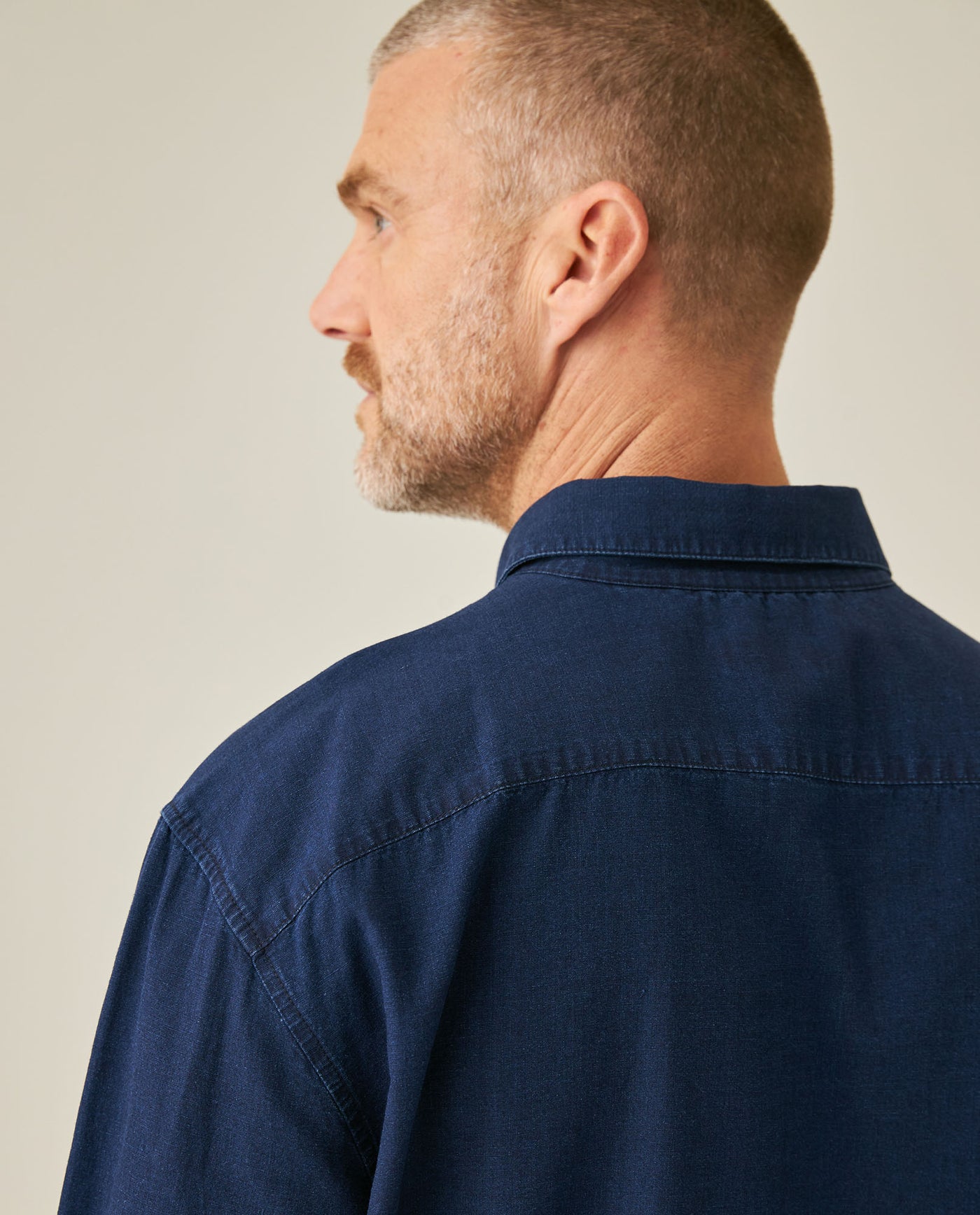 Mens Shirt Long Sleeve Classic Fit Cotton Linen Denim Yarns Special Wash Vibrant Duck Red Details - Blue 63_611H005_AZU193924_7