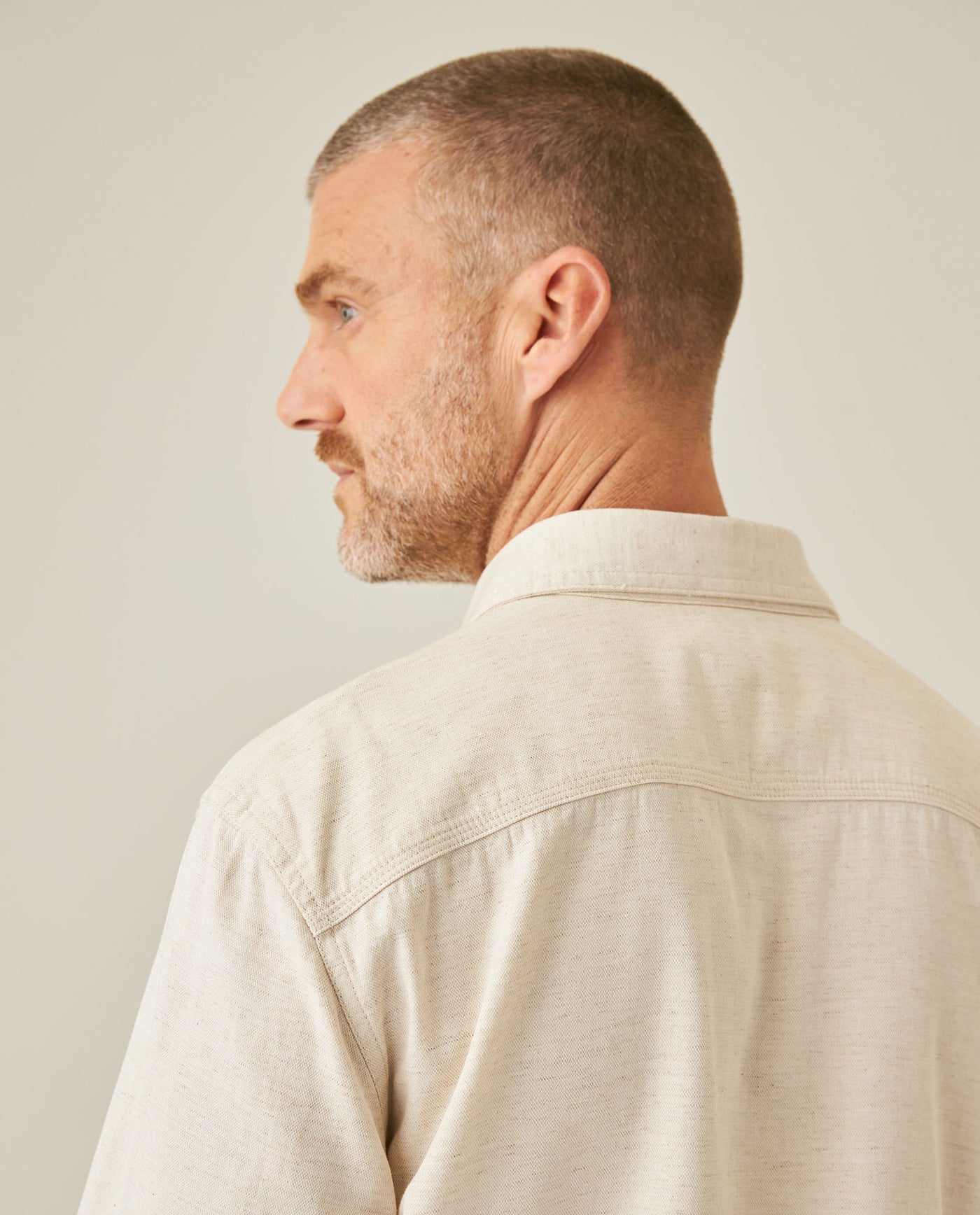 Mens Shirt Long Sleeve Regular Fit Cotton Viscose Linen Denim Yarns Utilitarian Patch Pockets Marked Buttons - Raw 63_611H008_CRU110701_7