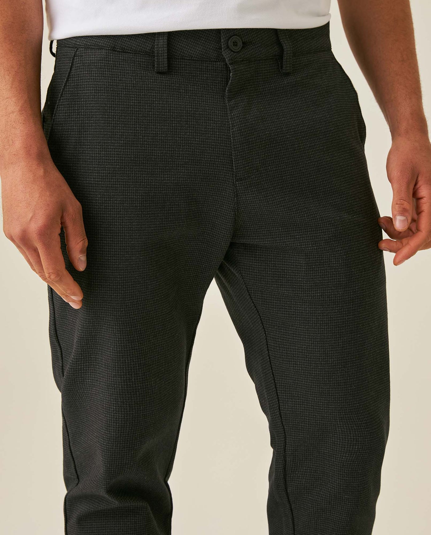 Mens Pants Slim Fit Cotton Elastane Utilitarian Set Rear Piping Woven Label Red Details Bomber Set - Black 63_631H006_NEG194004_5