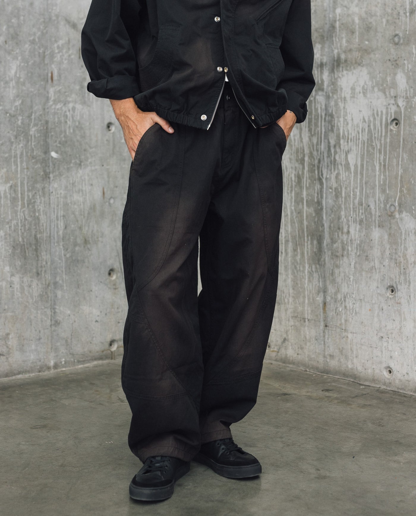 Mens Wide Leg Tapered Hem Pants - Special Collection - Black 63_634H500_NEG194007_3
