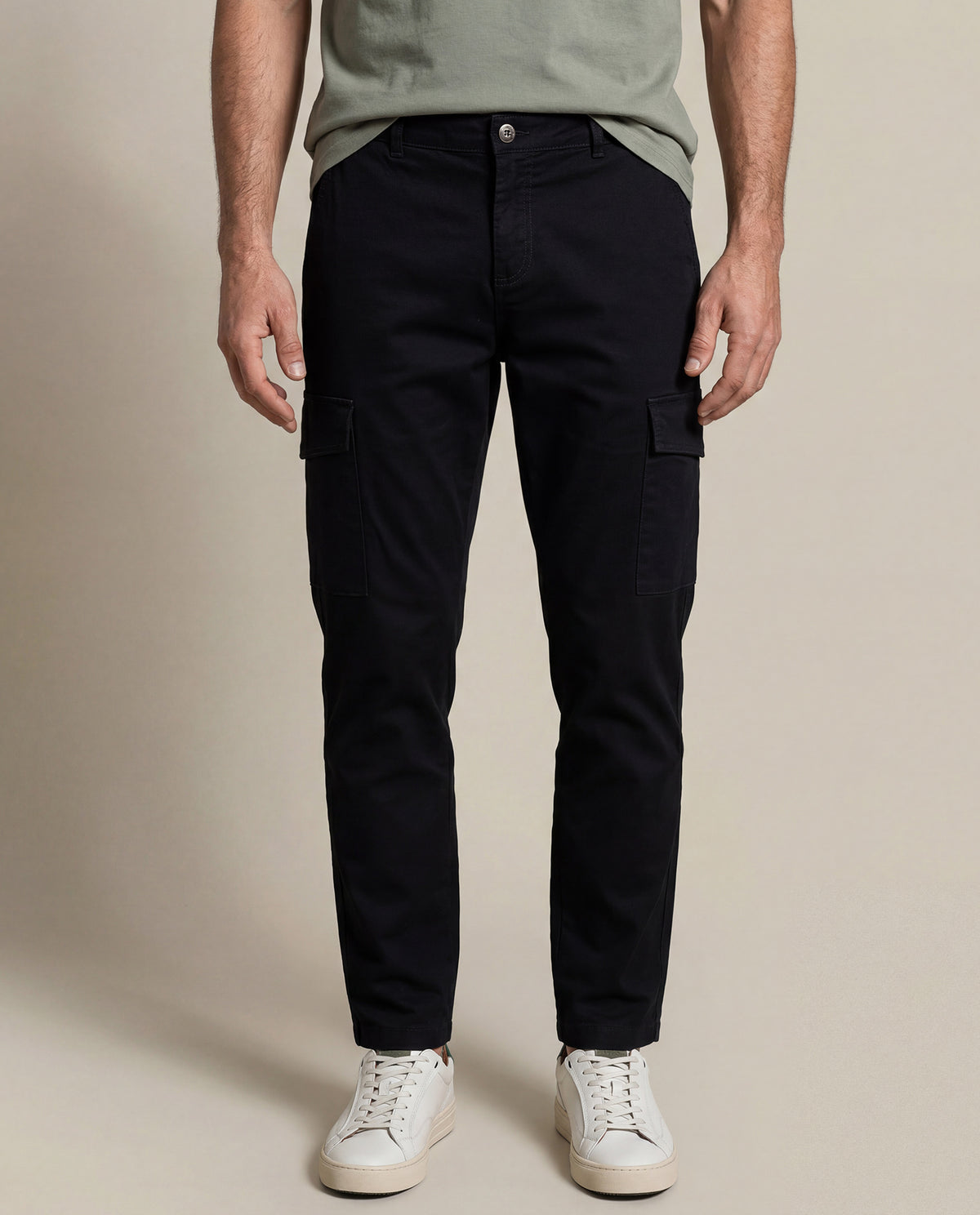 Men´s Regular Fit Cargo Pant - Black 63_635G140_NEG194007_0