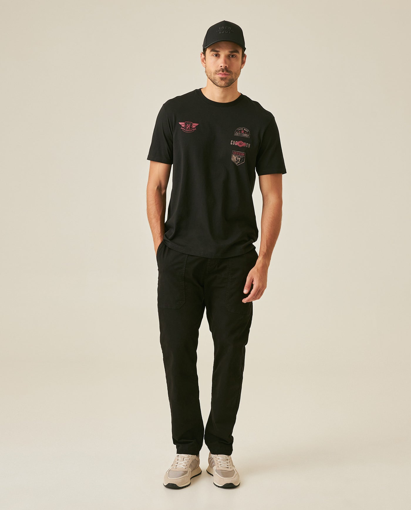 Mens T-Shirt Classic Fit Short Sleeve Cotton Jersey Normalized Patch-Style Graphics - Black 63_641H009_NEG194007_4