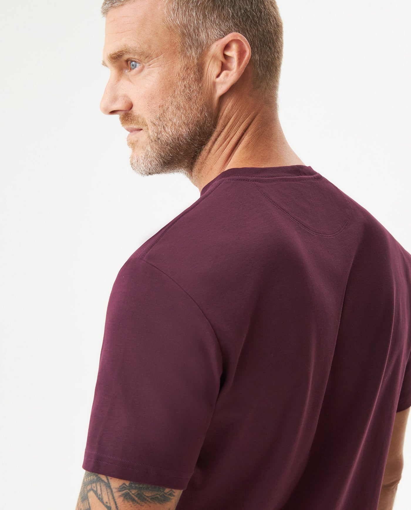Camiseta Manga Corta para Hombre - Purple 63_649G040_MOR192520_7