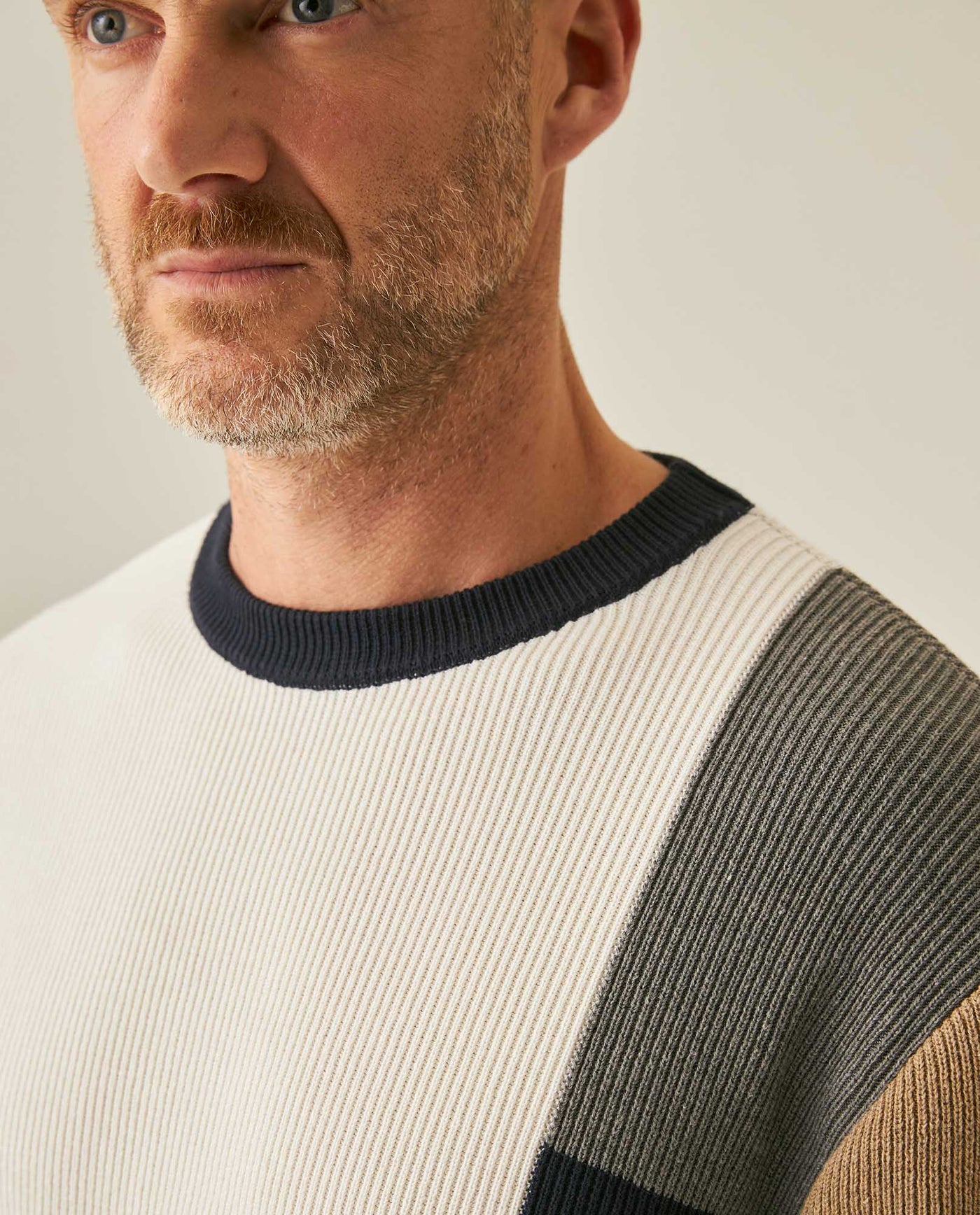 Mens Sweater Knit Crewneck Cotton Pure Ribbed Mini-Channel Irregular Contrast Color Blocks Medium Gauge - Khaki 63_691H006_CAQ150309_5