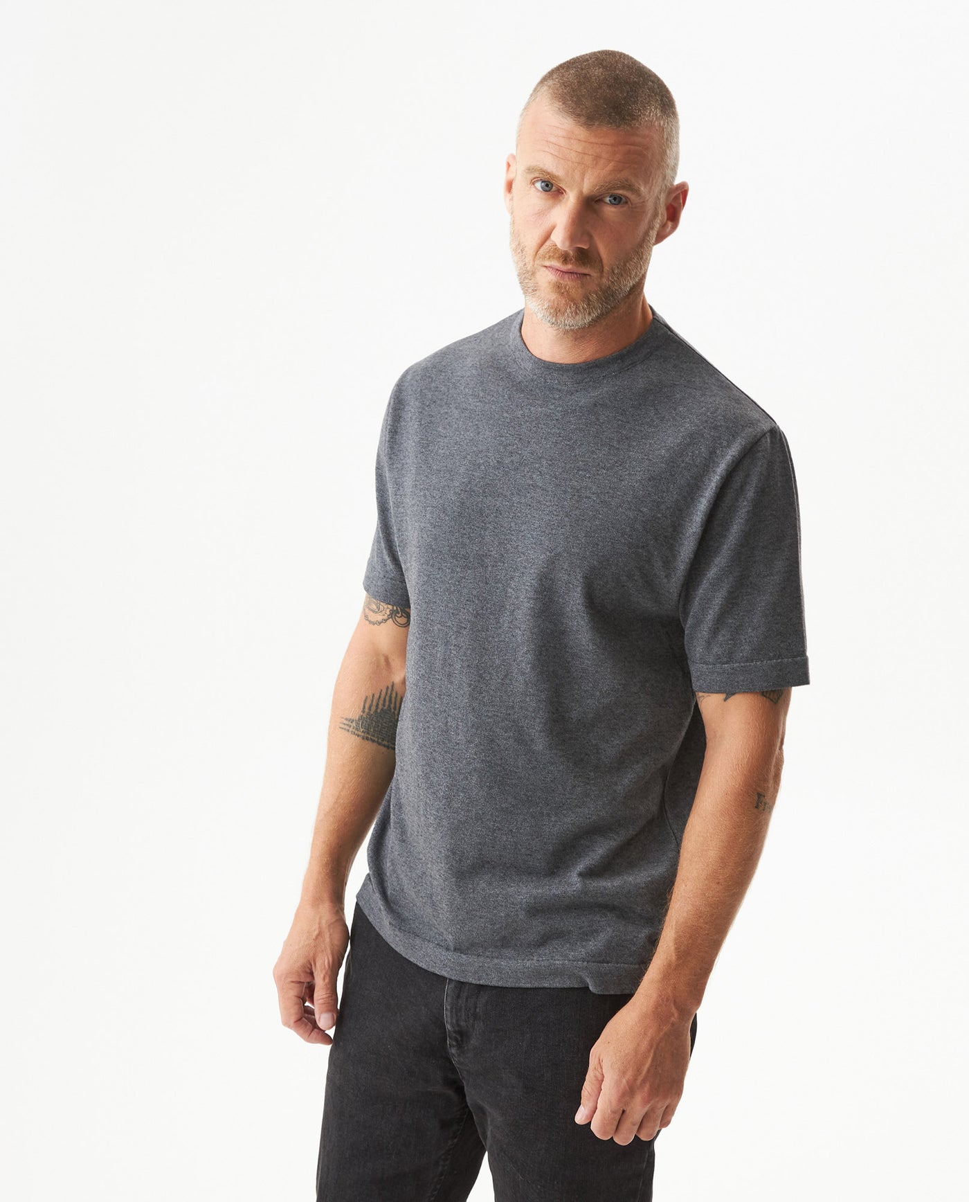 Men's Heathered Cotton Knit T-shirt, Sparkle - 2